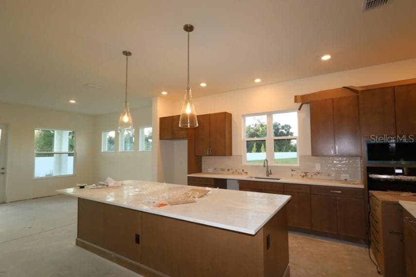 Kitchen **Under Construction - 6811 HERON MEADOW DR, SARASOTA