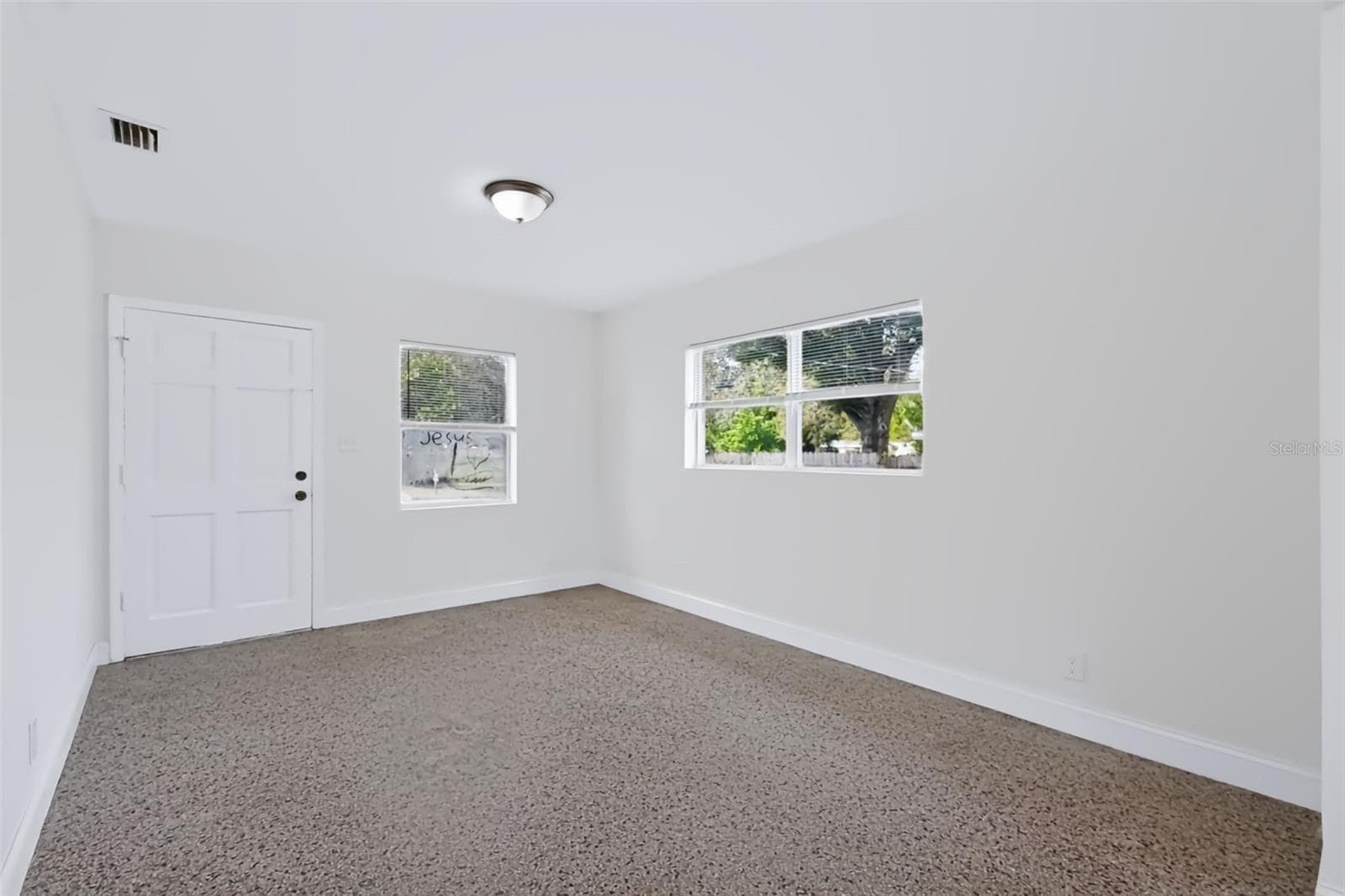 Single Family Residence at 2438 N RAMONA CIR, TAMPA, photo 7 of 27