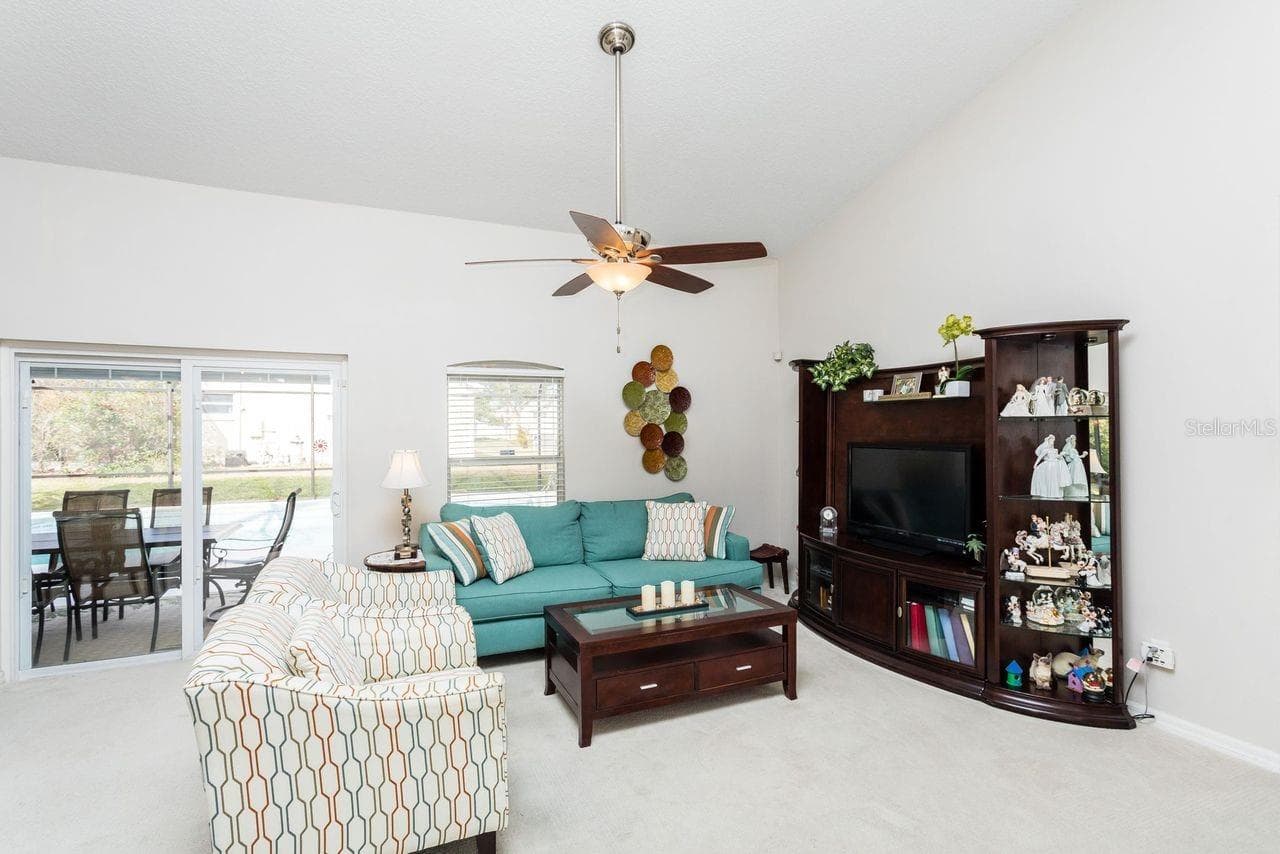 Single Family Residence at 15929 MERCOTT CT, CLERMONT, photo 16 of 29
