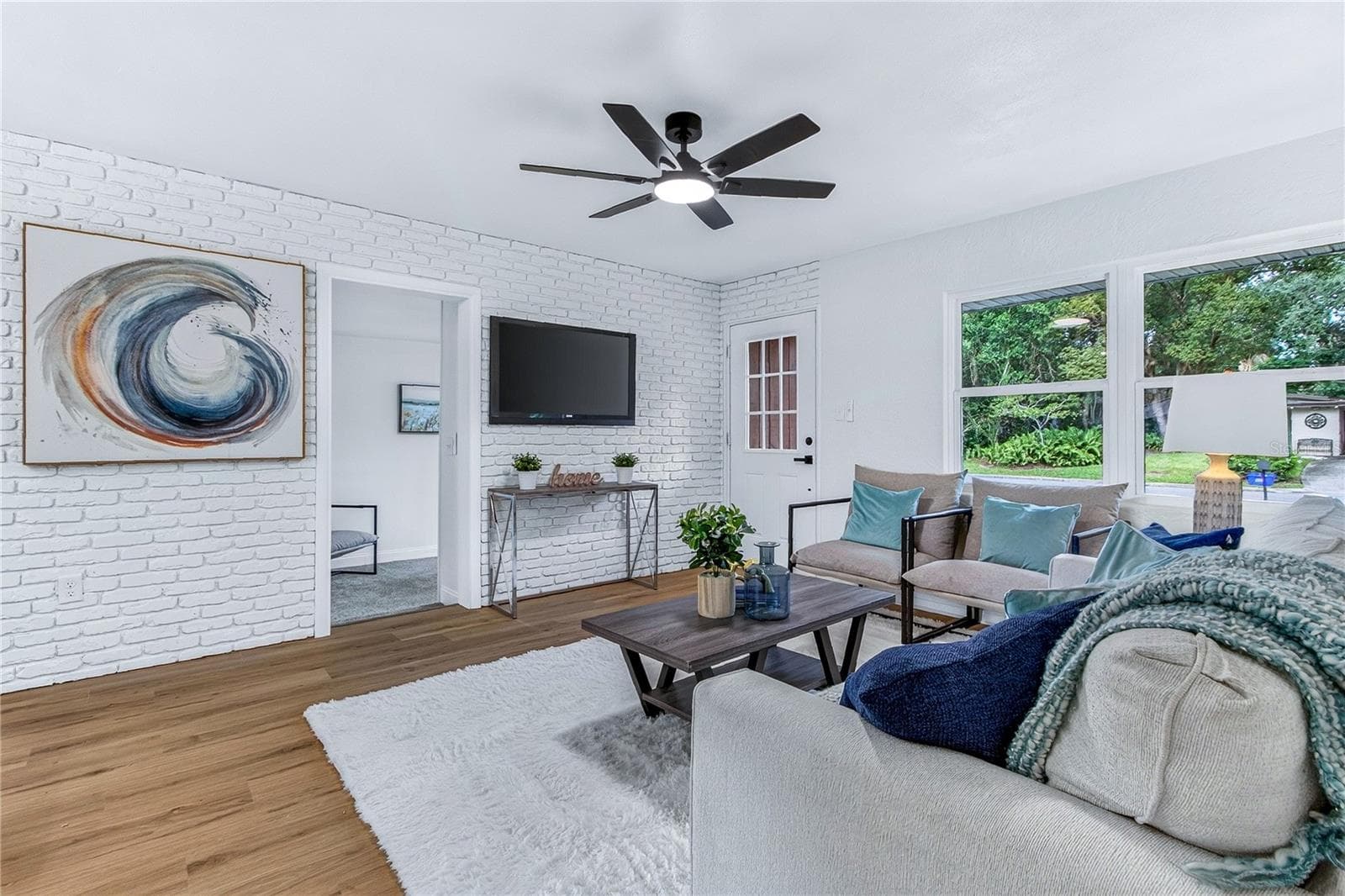 Living room - 2426 S LAUREL AVE, SANFORD
