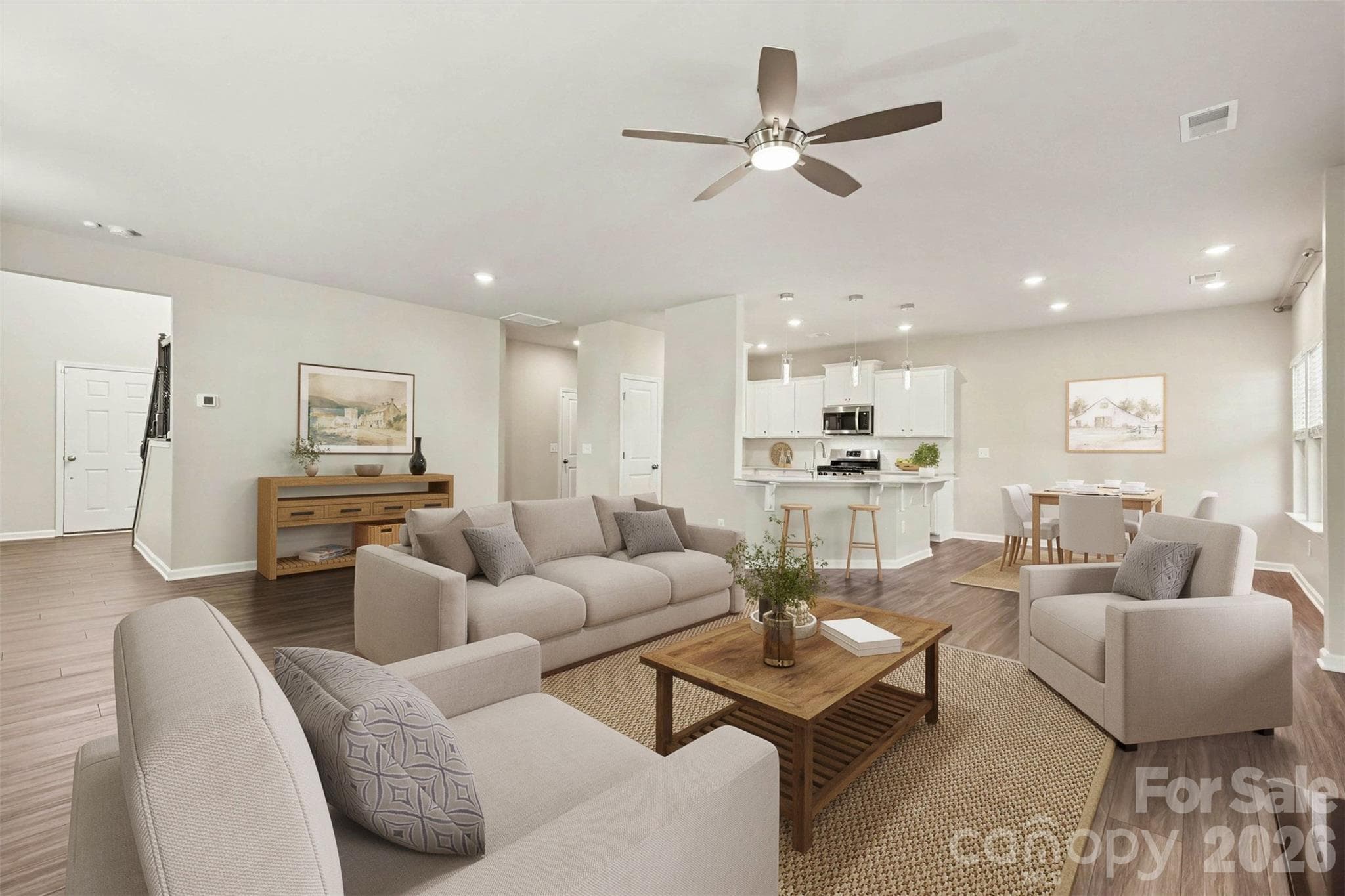Single Family Residence at 15533 Capps Road, Charlotte, photo 3 of 34