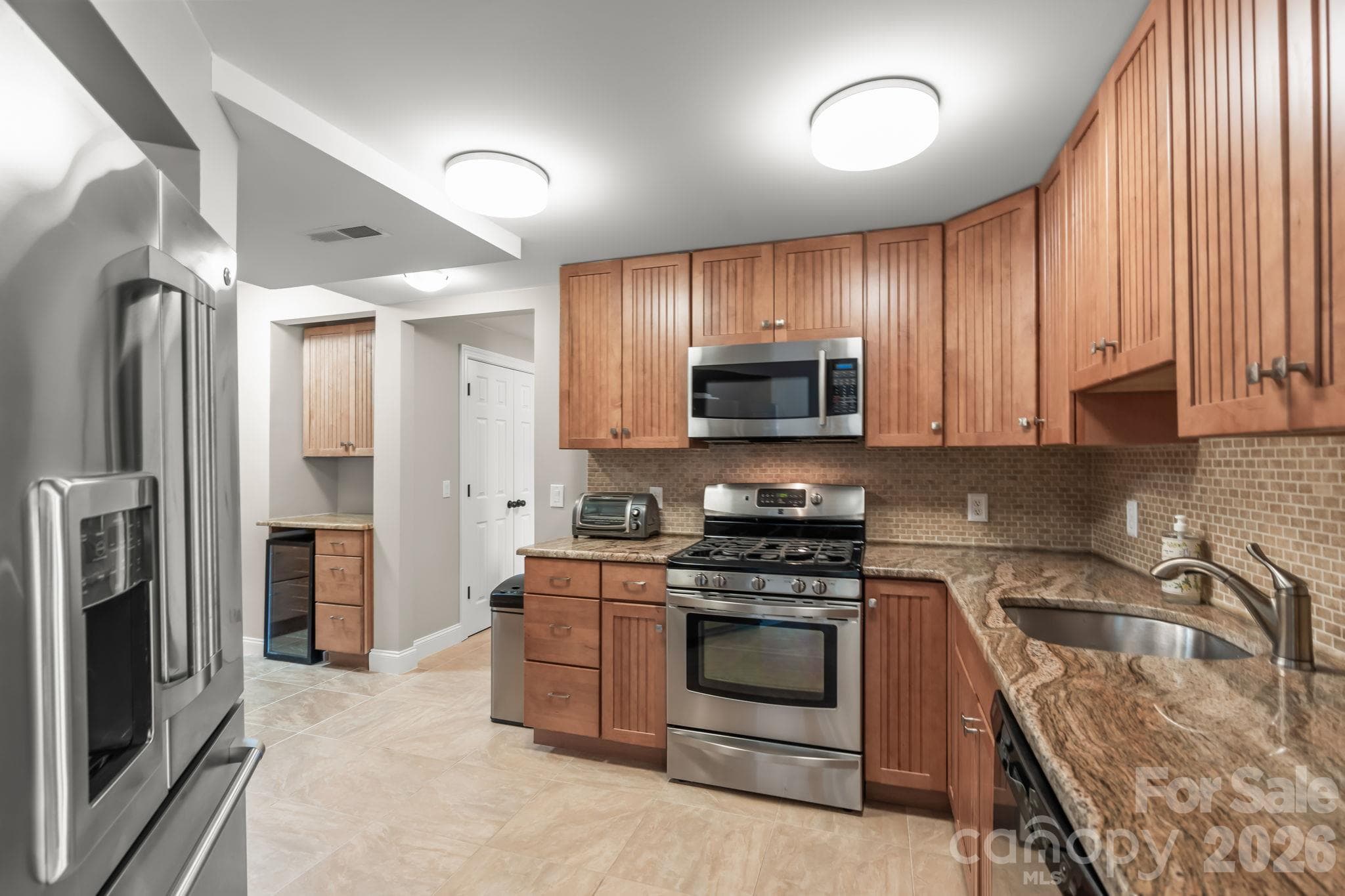 Single Family Residence at 161 Abbotts Court, Lexington, photo 31 of 43