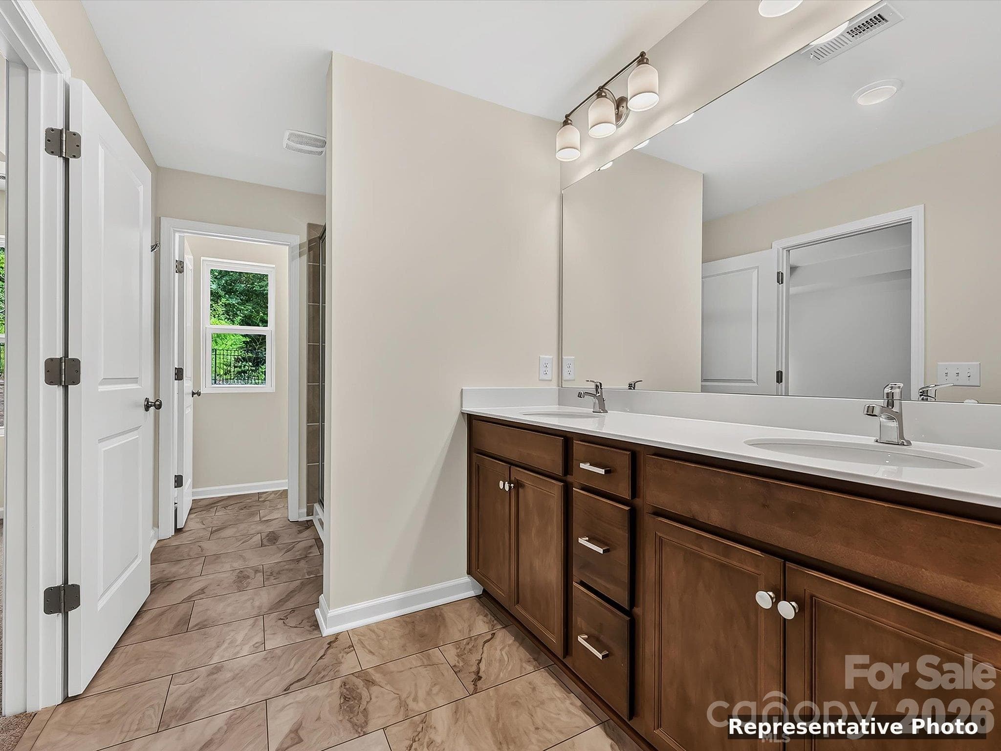 Townhouse at Charlotte, photo 21 of 36