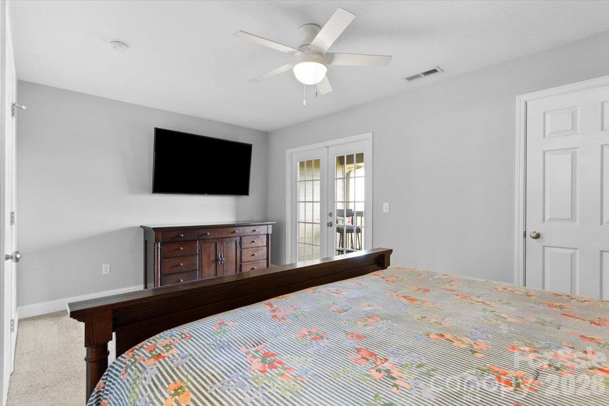 Condominium at 55 Rotunda Circle, Asheville, photo 22 of 48