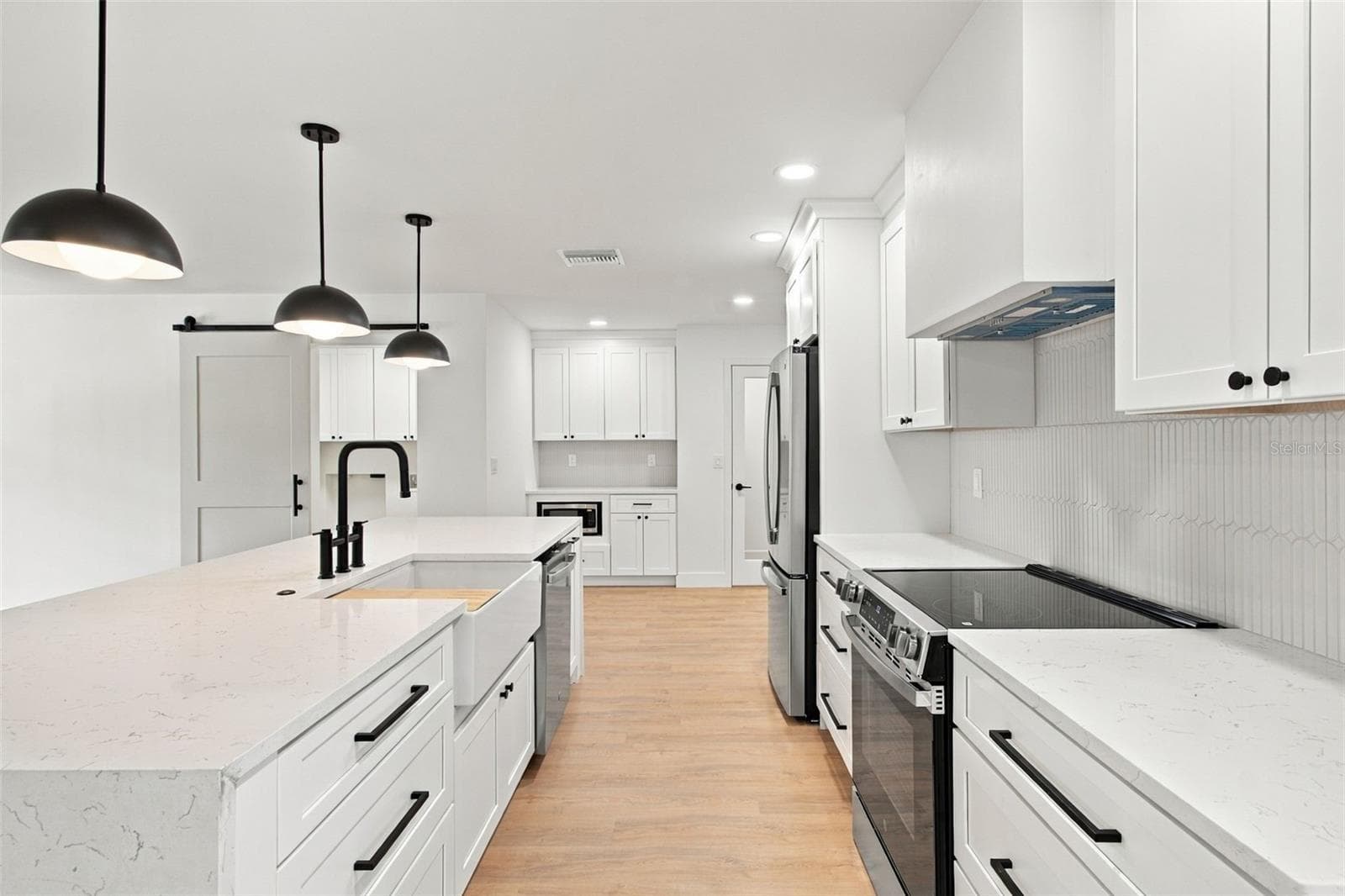 Single Family Residence at 2654 AUGUSTA DR N, CLEARWATER, photo 25 of 91