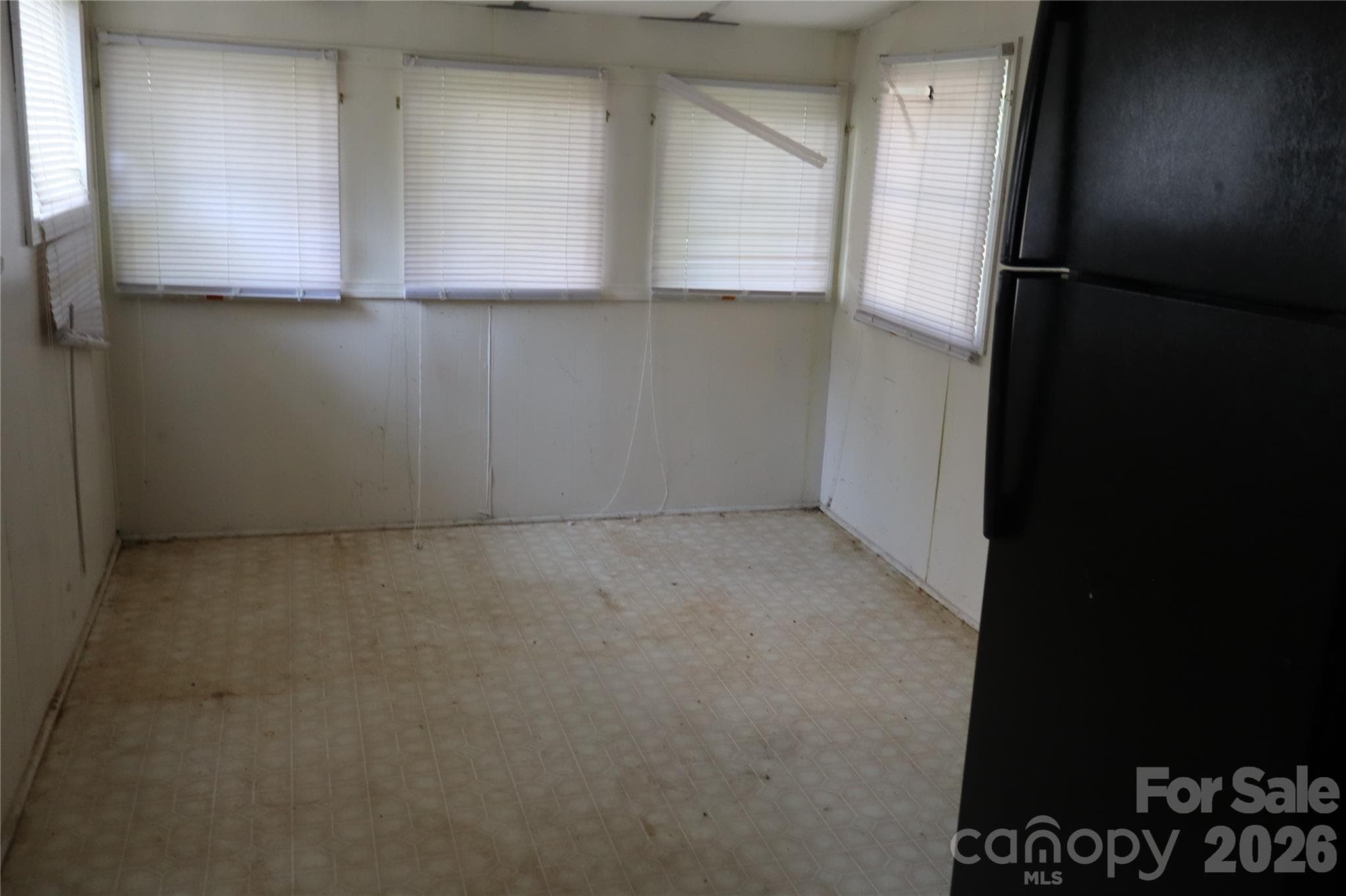 Single Family Residence at 736 2nd Avenue SW, Hickory, photo 10 of 14
