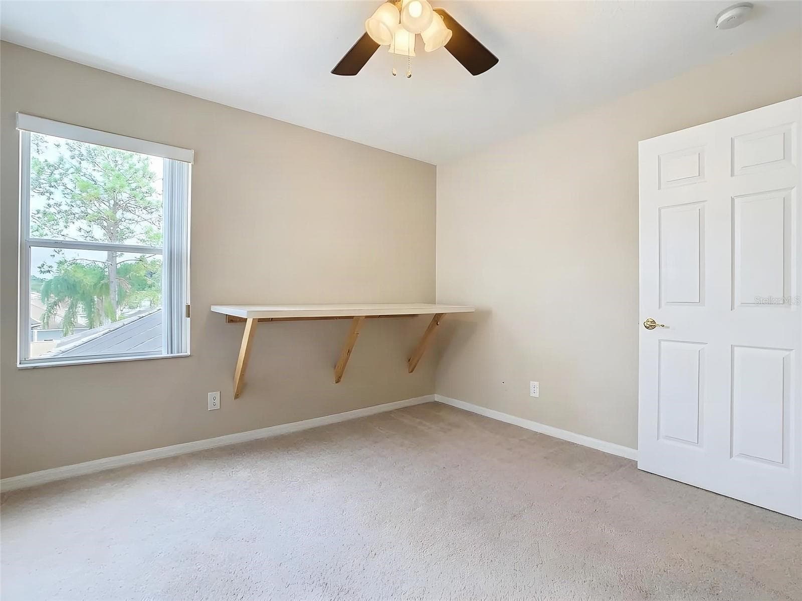 Single Family Residence at 304 CALABAY PARC BLVD, DAVENPORT, photo 40 of 54