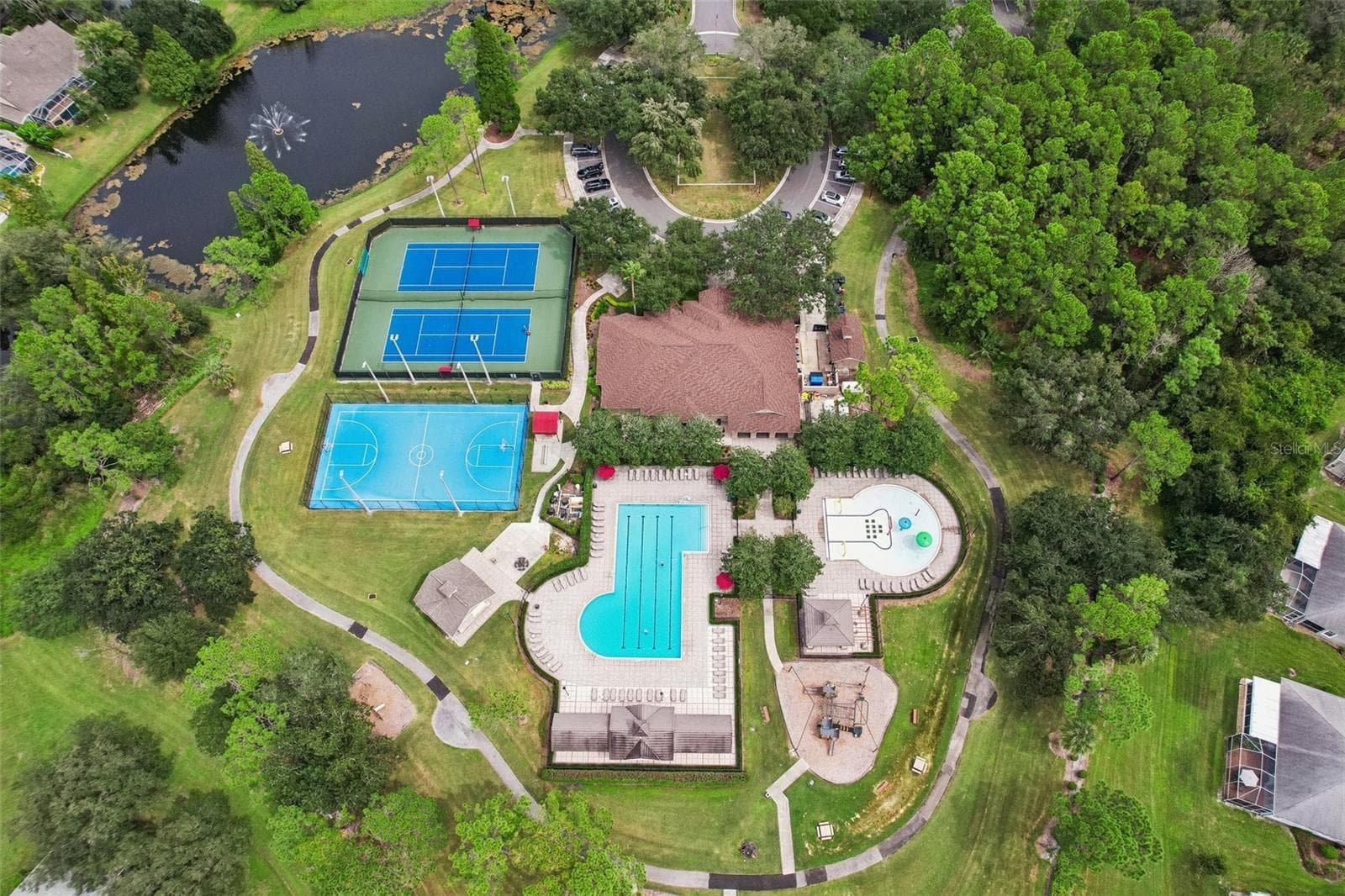Single Family Residence at 6527 BRIDGECREST DR, LITHIA, photo 35 of 36