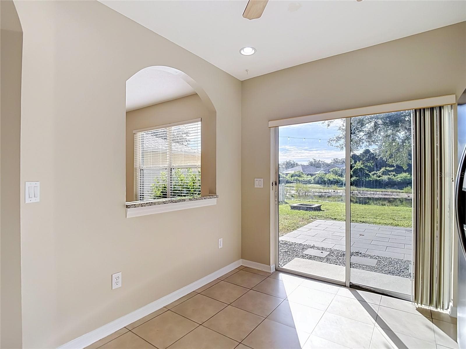 Single Family Residence at 10016 PERTHSHIRE CIR, LAND O LAKES, photo 14 of 45