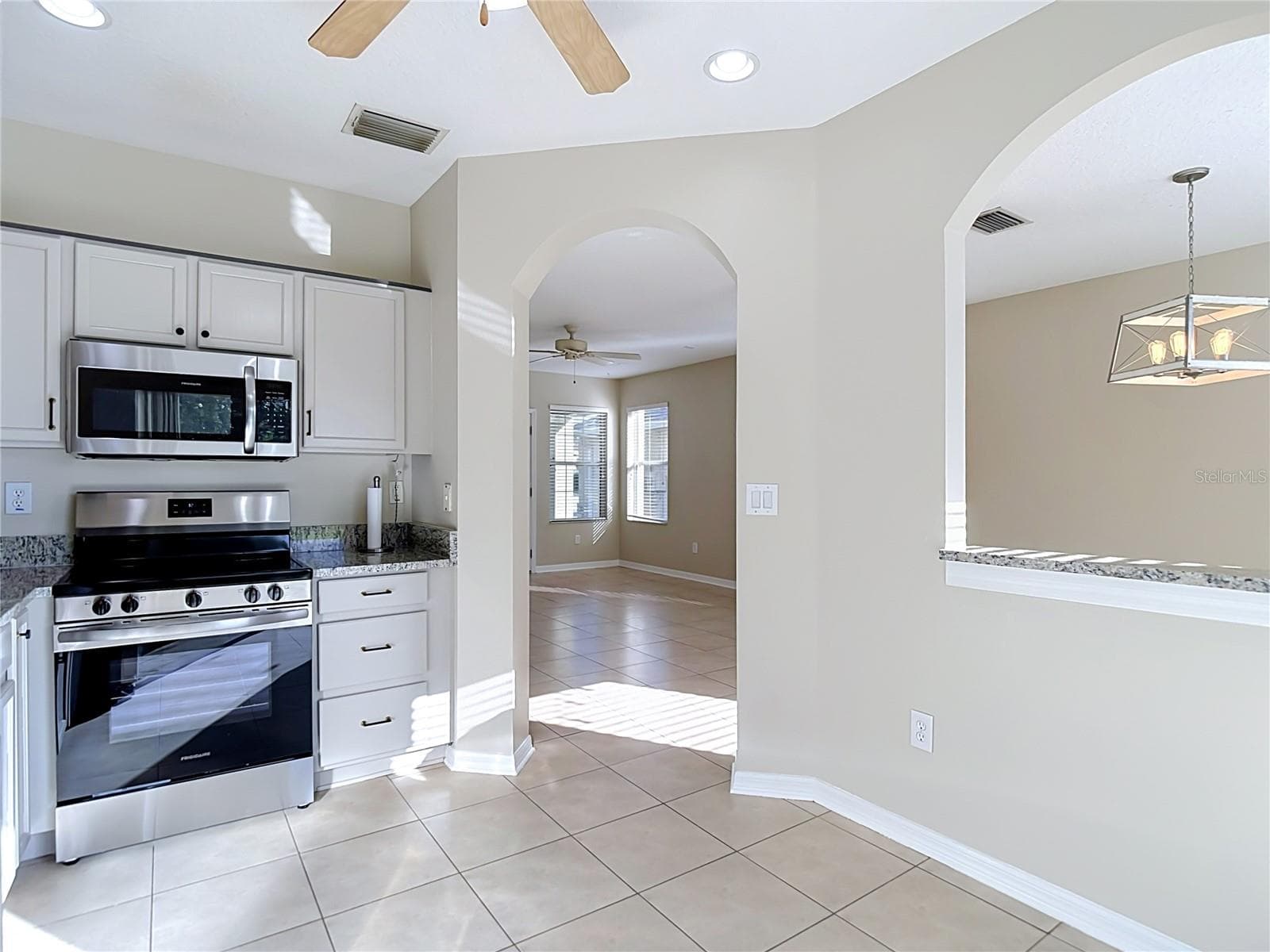 Single Family Residence at 10016 PERTHSHIRE CIR, LAND O LAKES, photo 17 of 45
