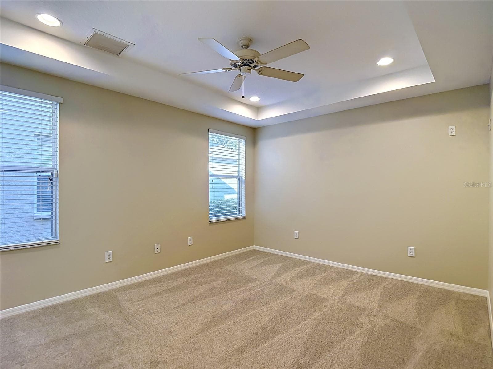 Primary Bedroom - 10016 PERTHSHIRE CIR, LAND O LAKES