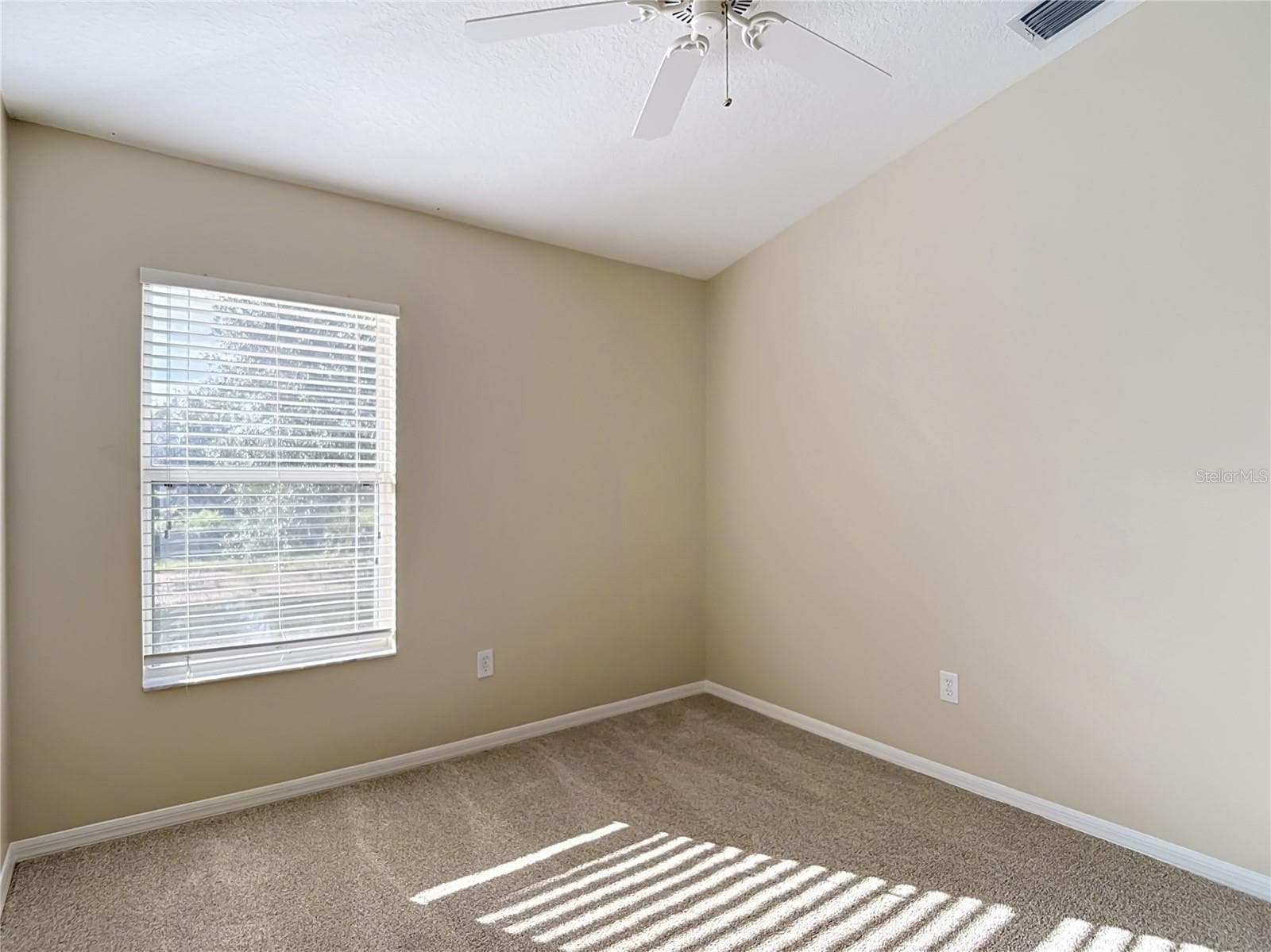 Single Family Residence at 10016 PERTHSHIRE CIR, LAND O LAKES, photo 31 of 45