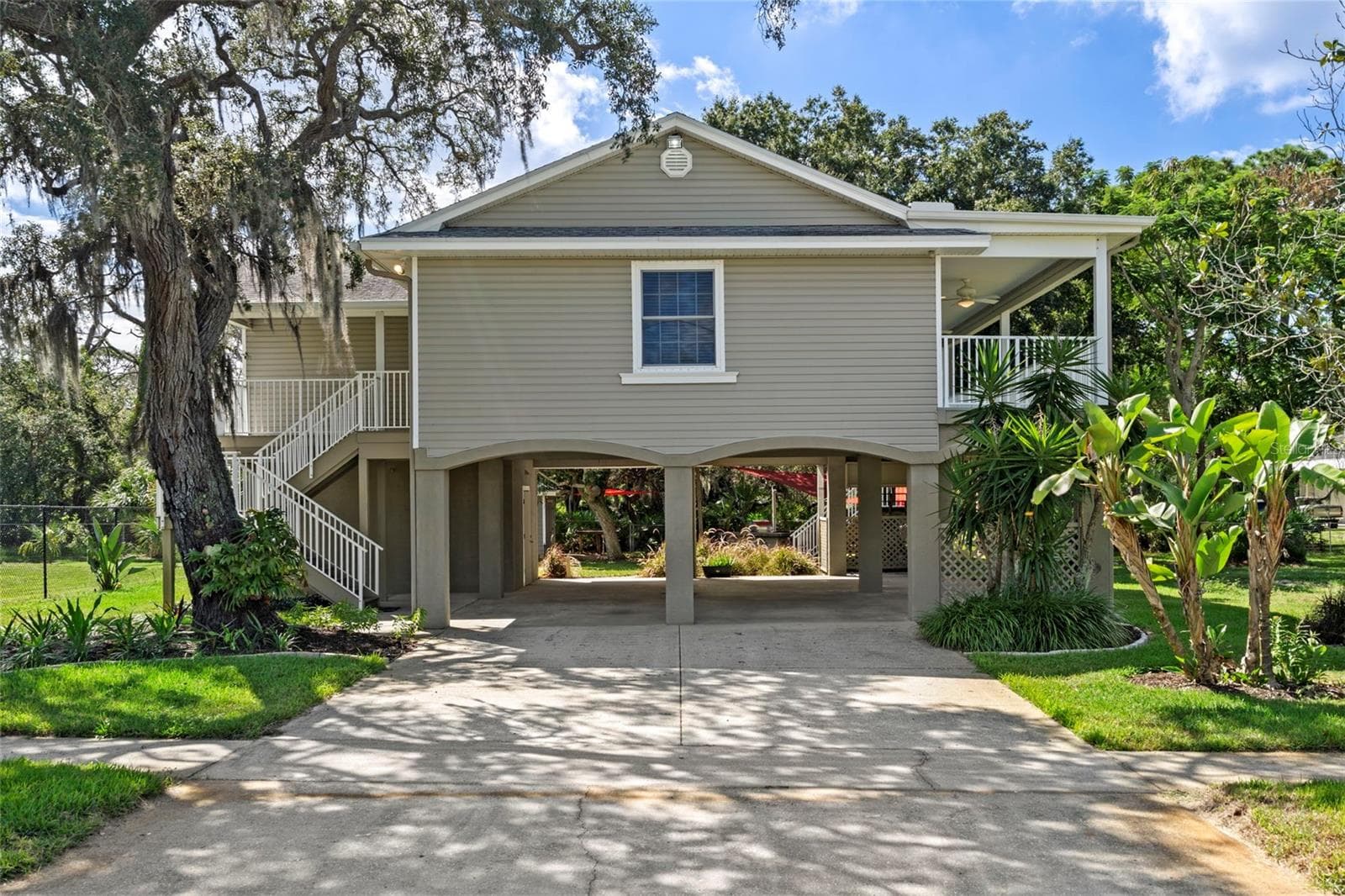 1459 COBURN DR