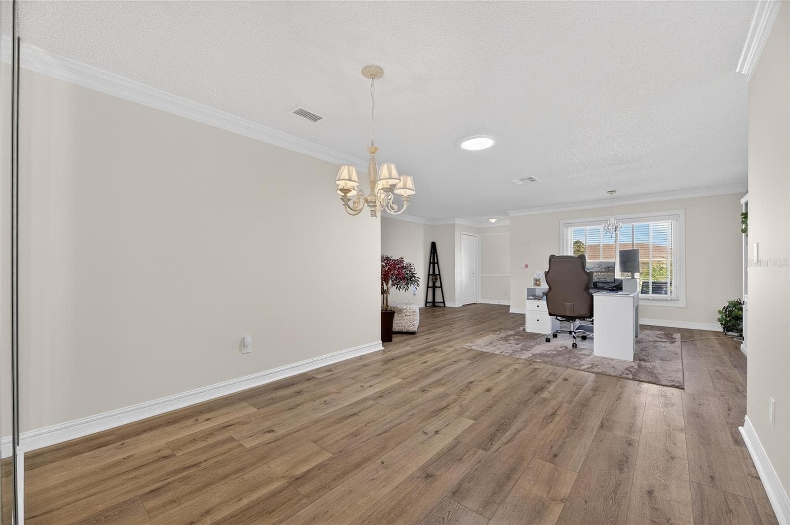 Villa at 108 WHITETAIL CT, SUN CITY CENTER, photo 8 of 44