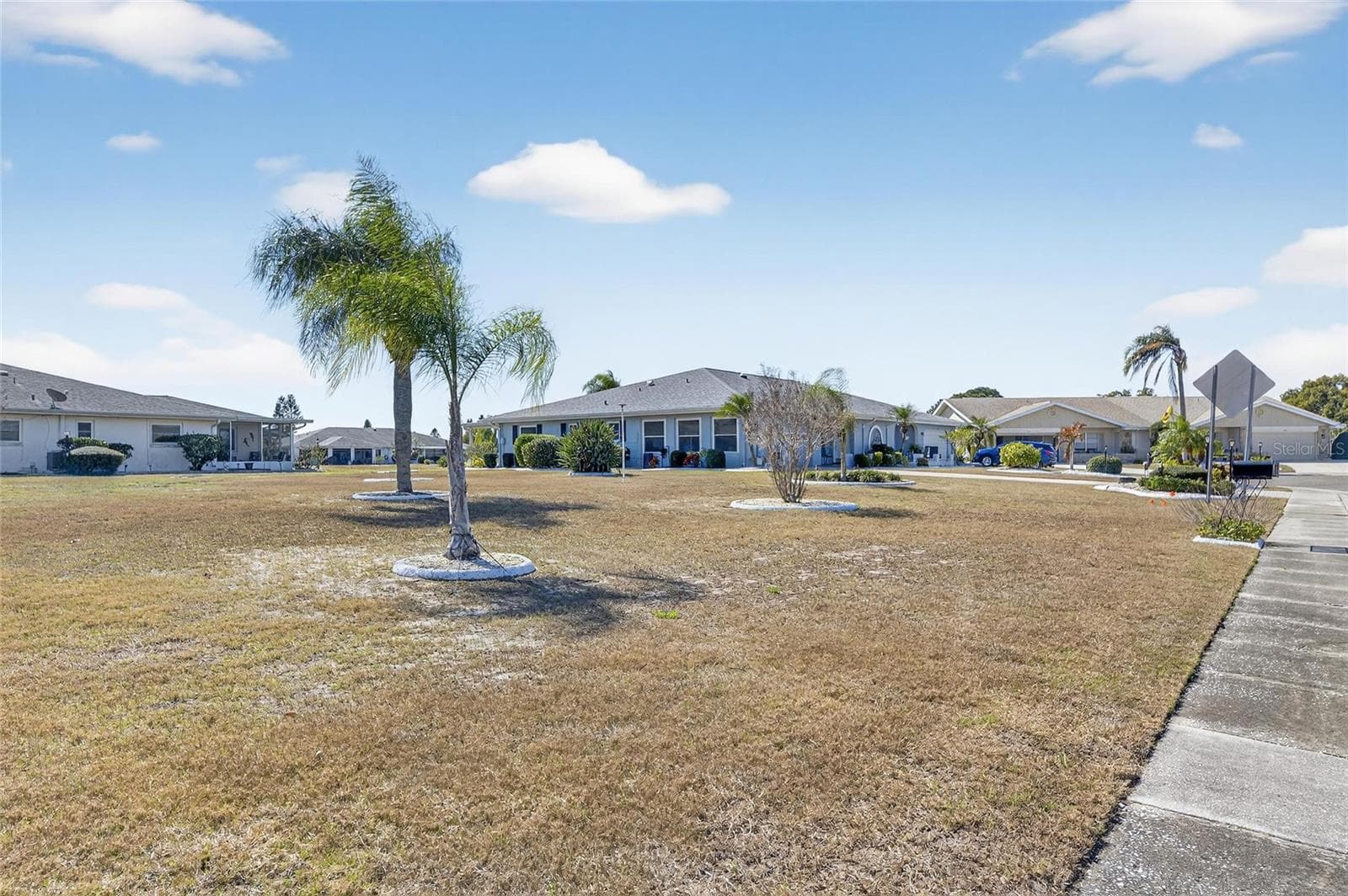 Villa at 108 WHITETAIL CT, SUN CITY CENTER, photo 40 of 44