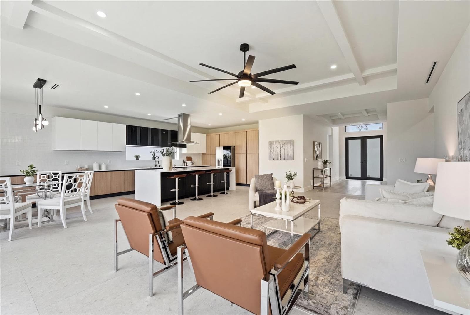Living Room - 325 NE 15TH TER, CAPE CORAL