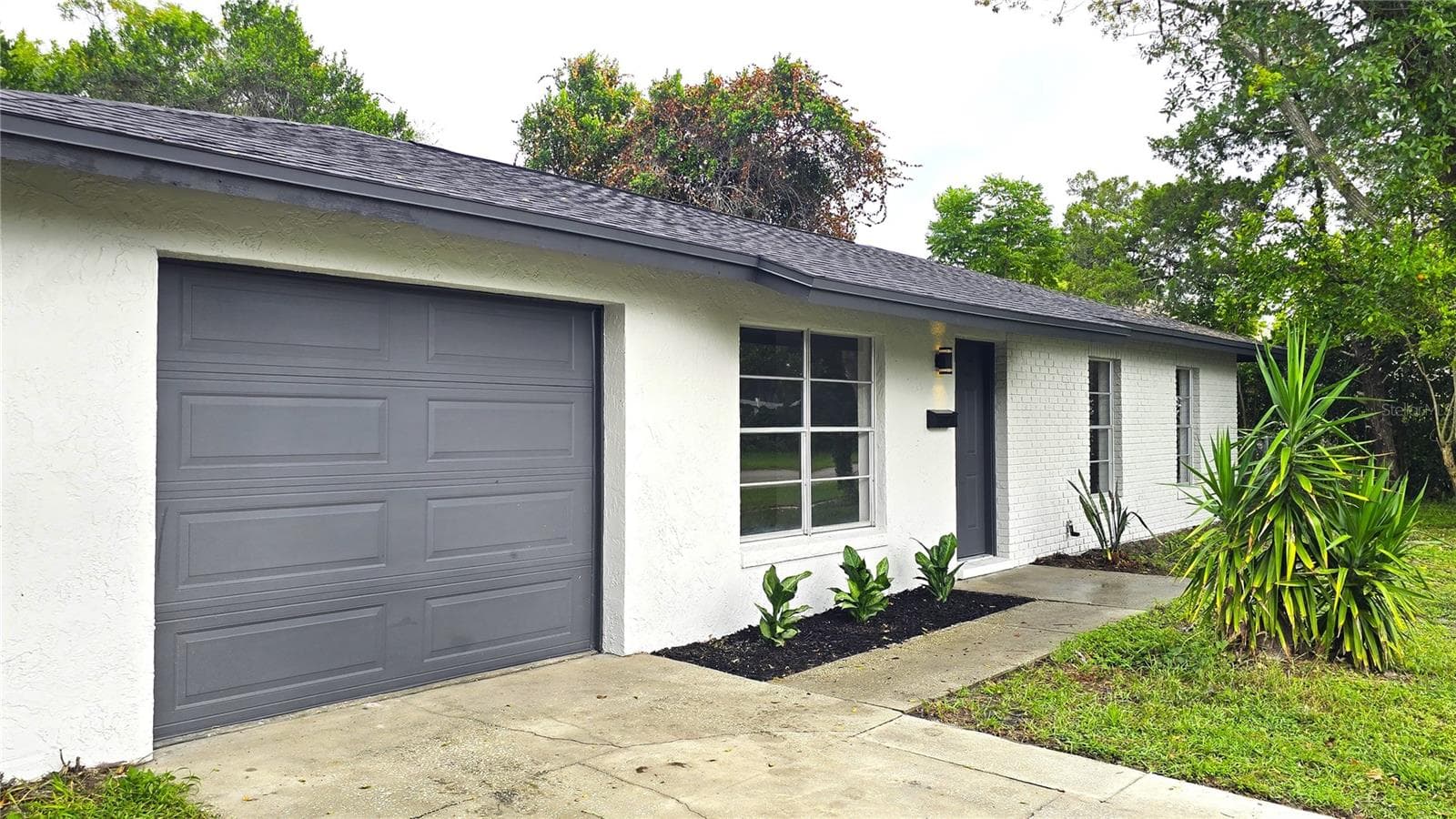 Single Family Residence at 605 JAMESON DR, ORANGE CITY, photo 3 of 26