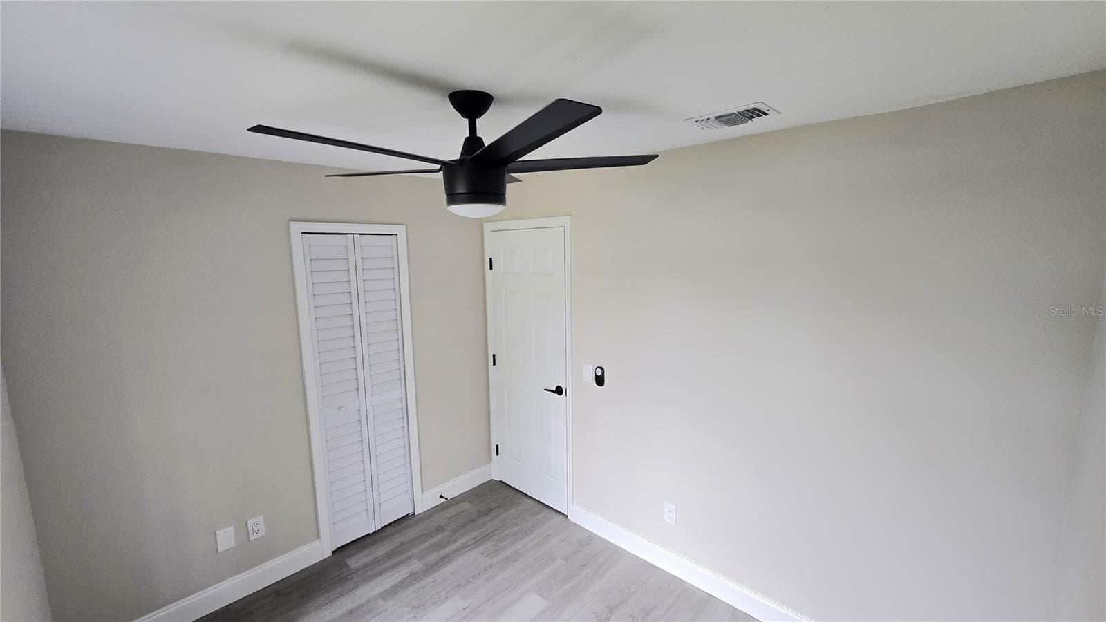 Bedroom 3 - 605 JAMESON DR, ORANGE CITY