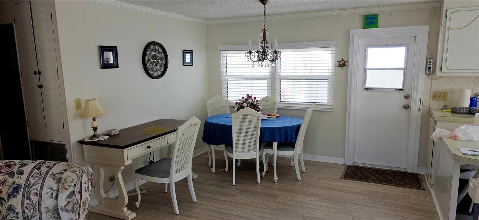 Dining Area - 2331 BELLEAIR RD #806, CLEARWATER