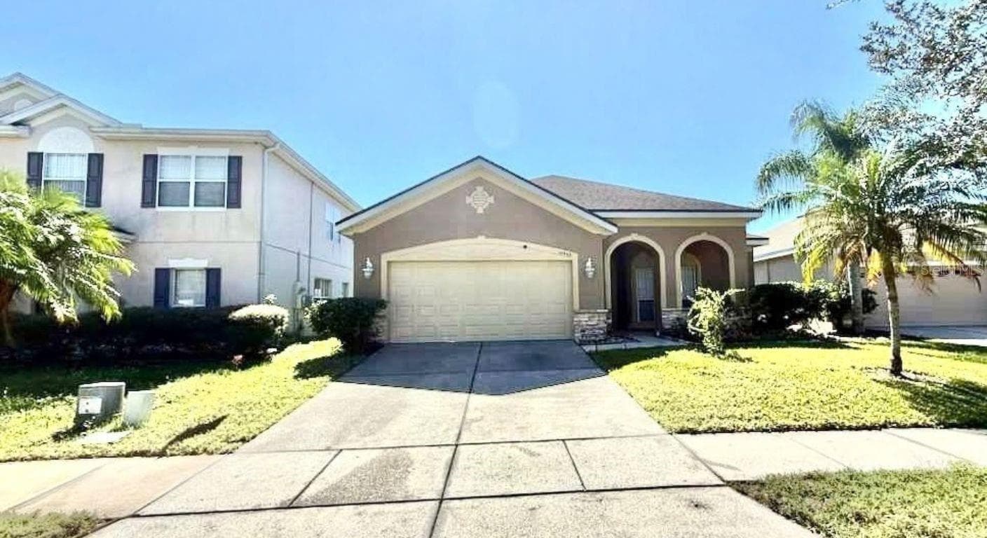 Single Family Residence at 14548 GRAND COVE DR, ORLANDO