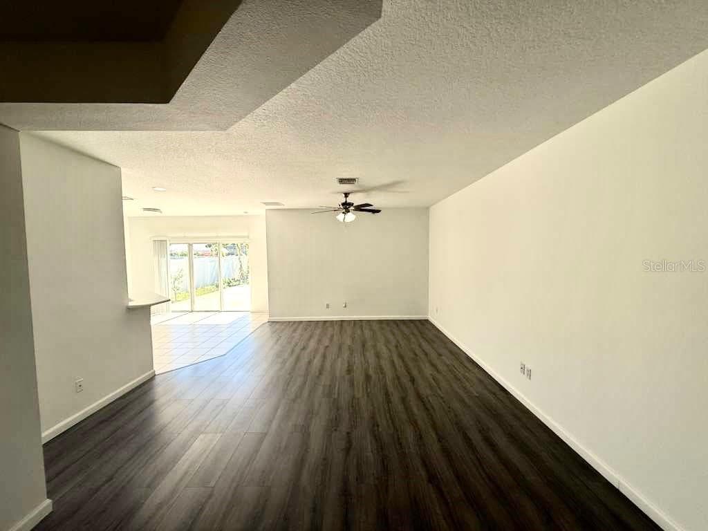 Single Family Residence at 14548 GRAND COVE DR, ORLANDO, photo 7 of 28