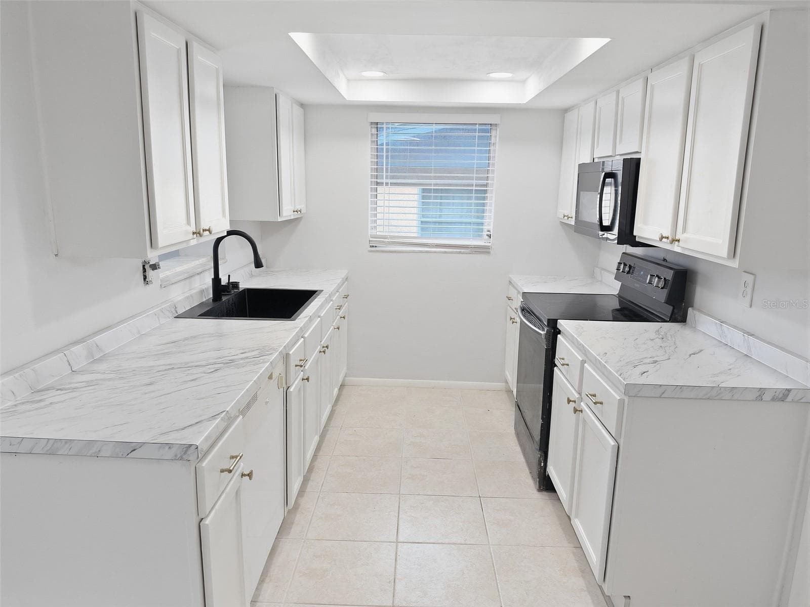 Single Family Residence at 4208 CANTERBERRY DR, HOLIDAY, photo 18 of 33