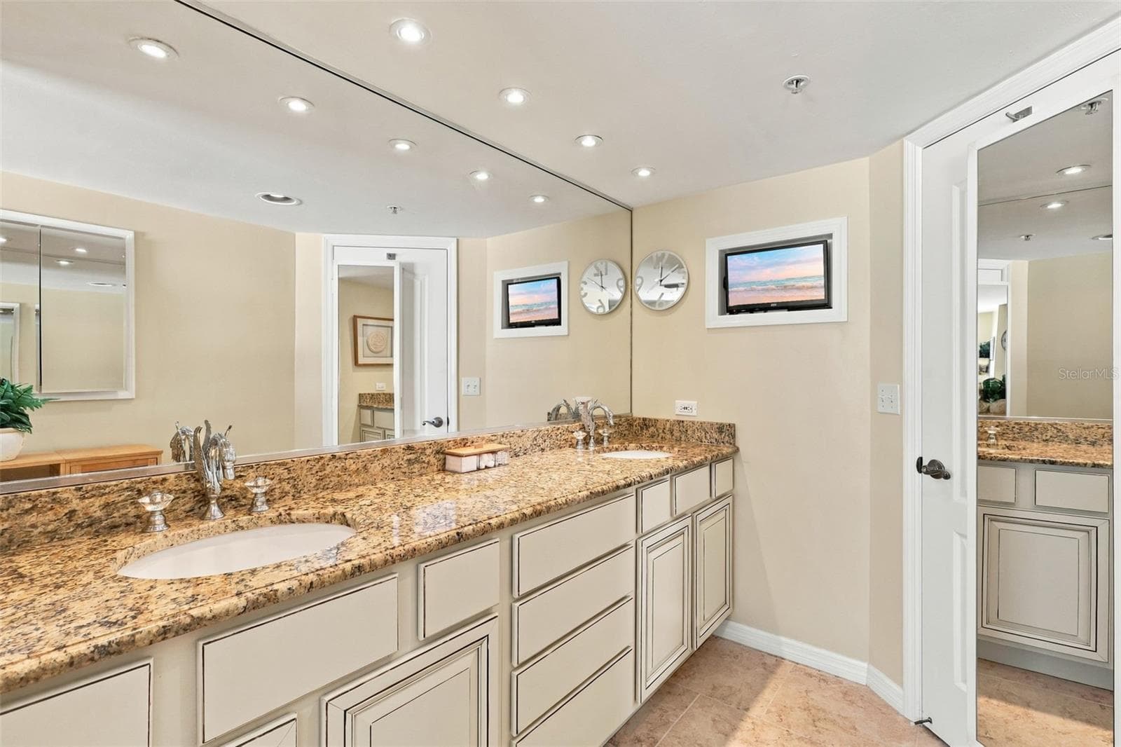 Condominium at 3 OCEANS WEST BLVD #7D7, DAYTONA BEACH SHORES, photo 28 of 71