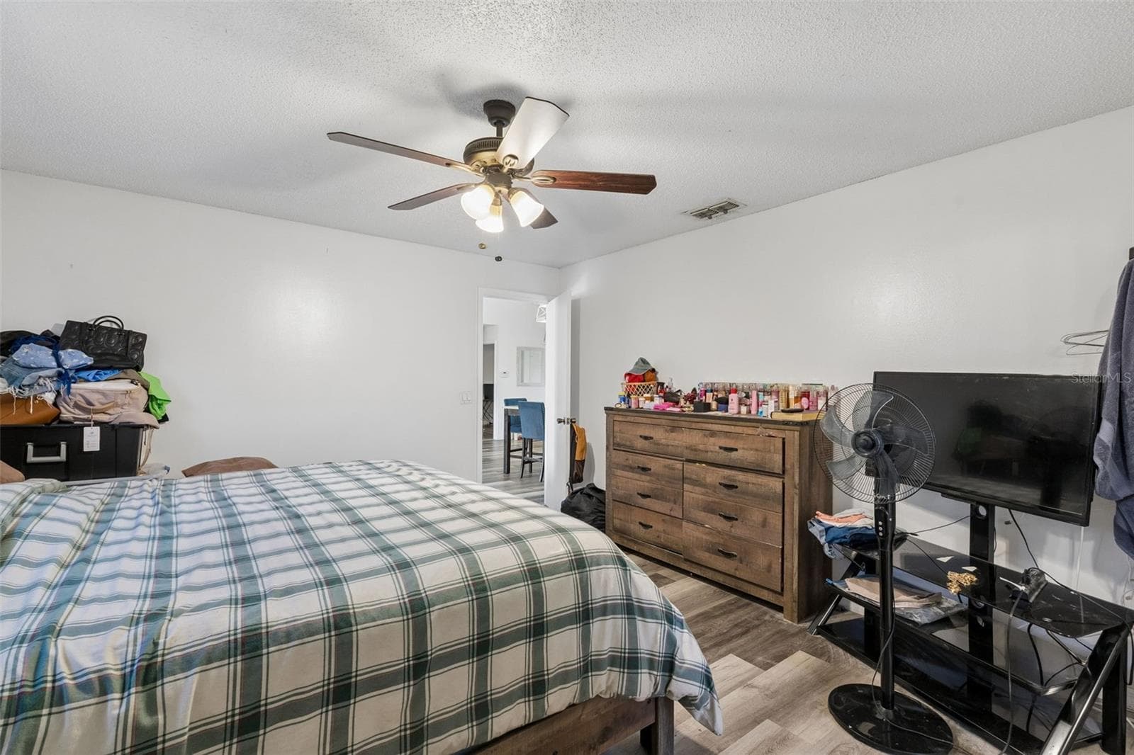 Single Family Residence at 2204 BRIDGEWOOD TRL, ORLANDO, photo 8 of 27