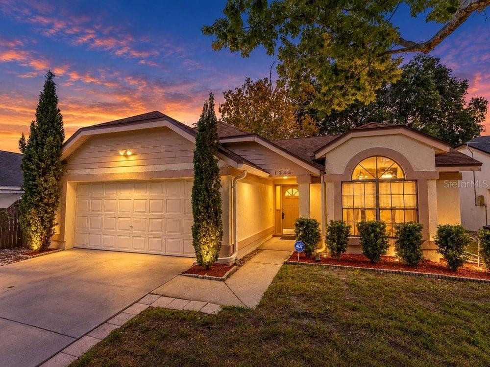 1345 TINDARO DR