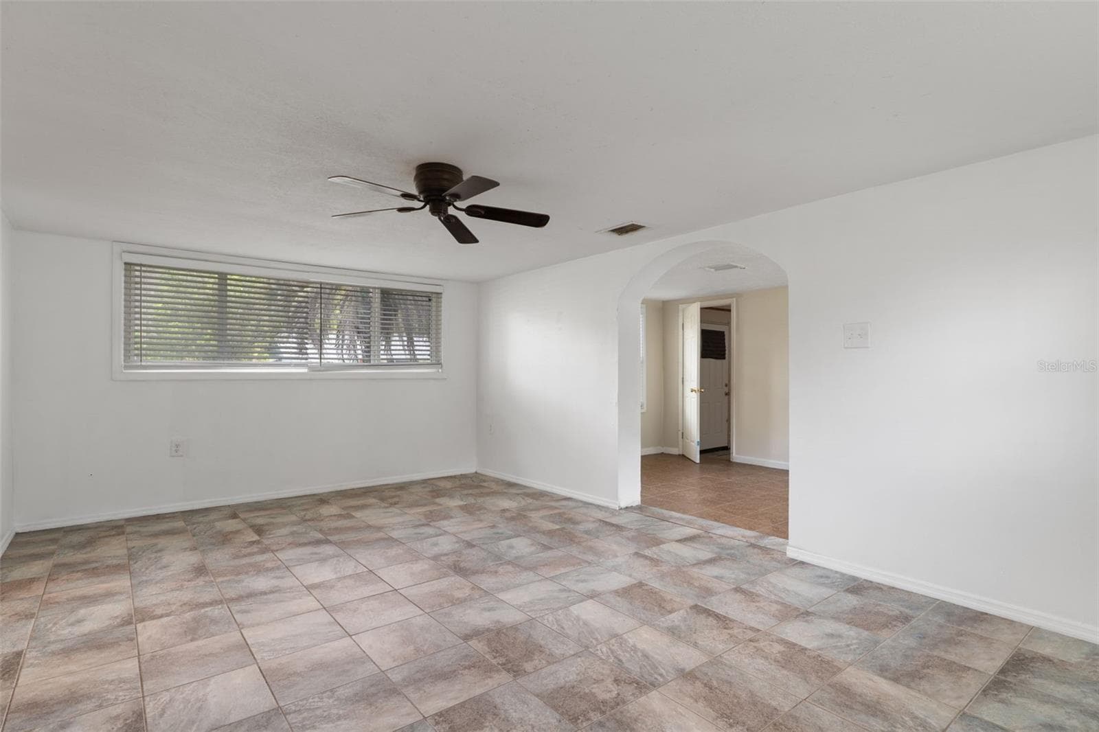 Single Family Residence at 7741 E SPANISH TRL, FLORAL CITY, photo 23 of 38