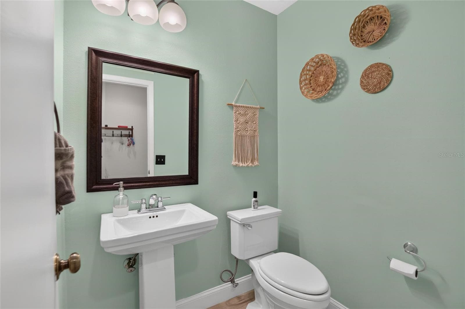 Half Bath - 3721 VILLAGE ESTATES PL, TAMPA