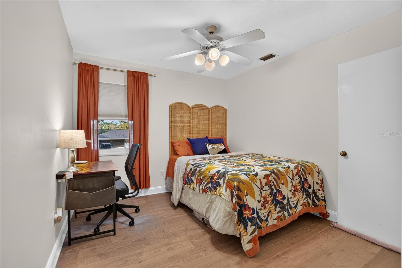 Bedroom 2 - 3721 VILLAGE ESTATES PL, TAMPA
