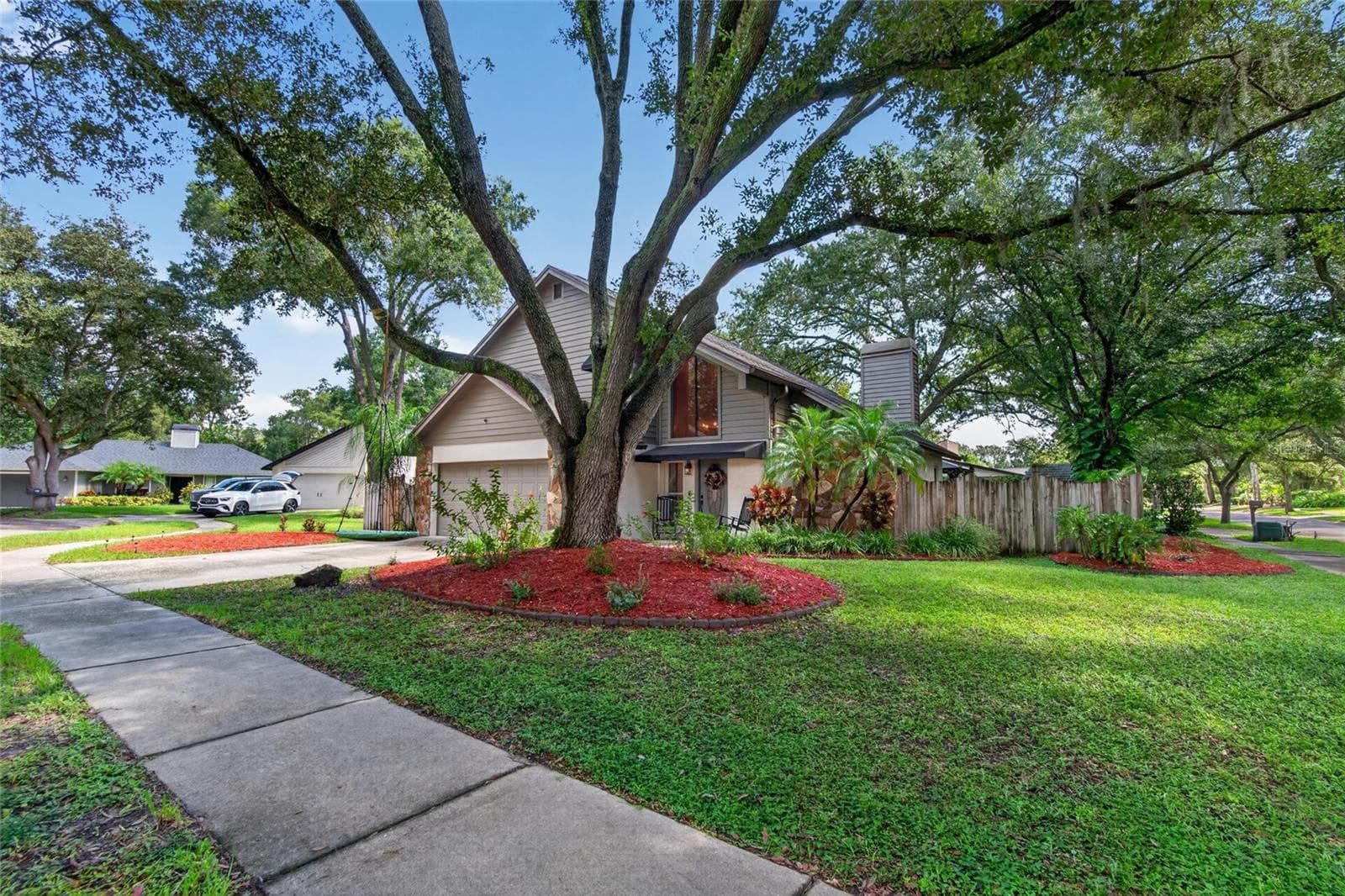 Single Family Residence at 3721 VILLAGE ESTATES PL, TAMPA, photo 30 of 34