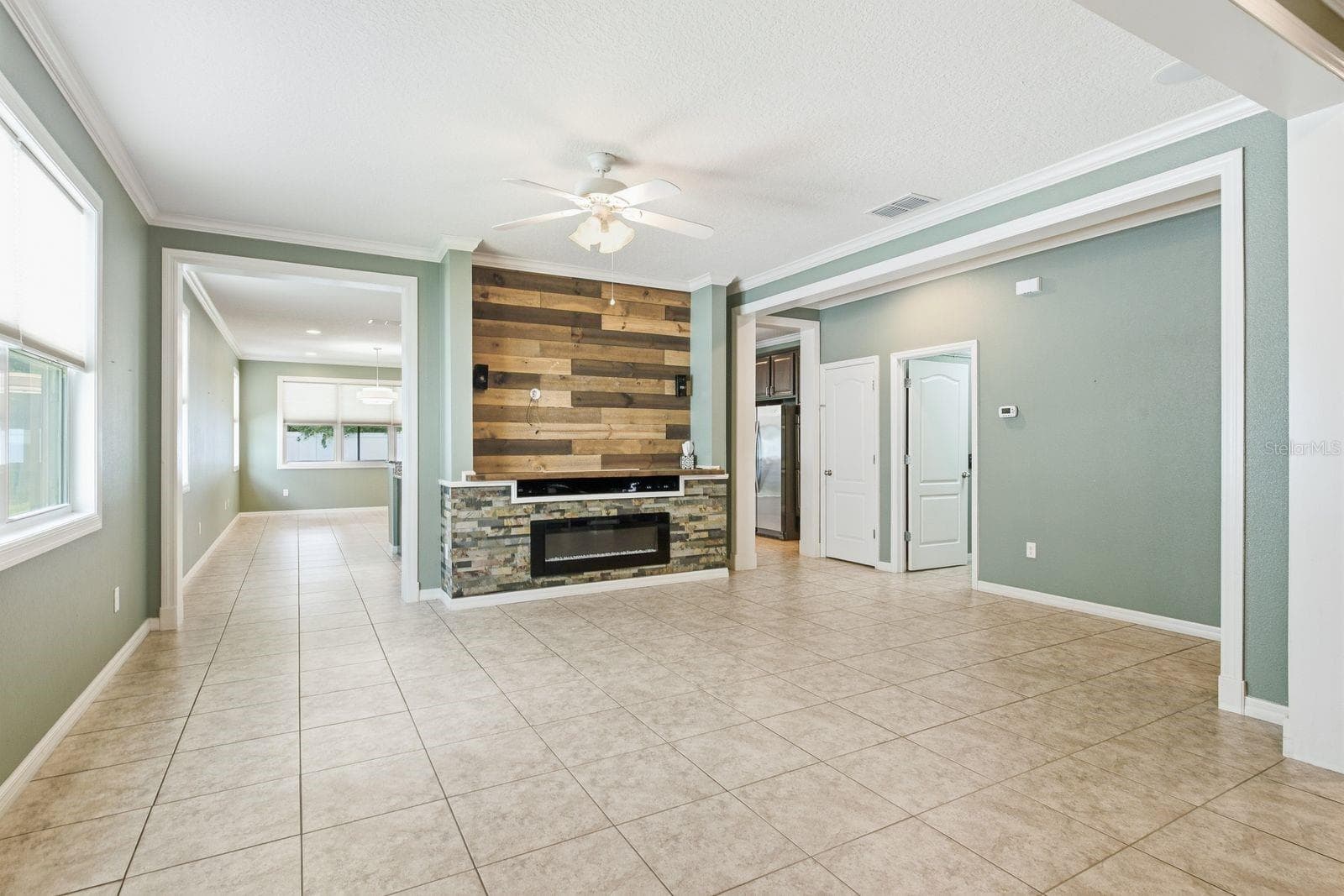Single Family Residence at 3148 MACINTOSH RD, LAND O LAKES, photo 4 of 40