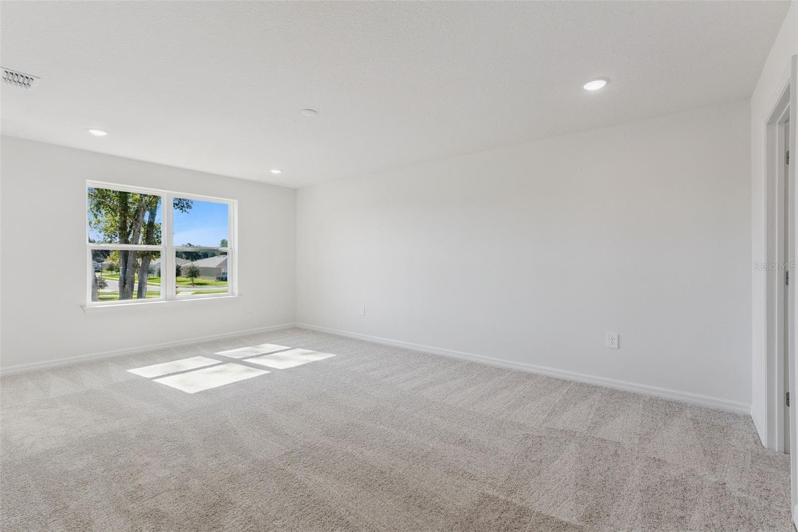 Single Family Residence at 4295 DARBY CT, EUSTIS, photo 13 of 20