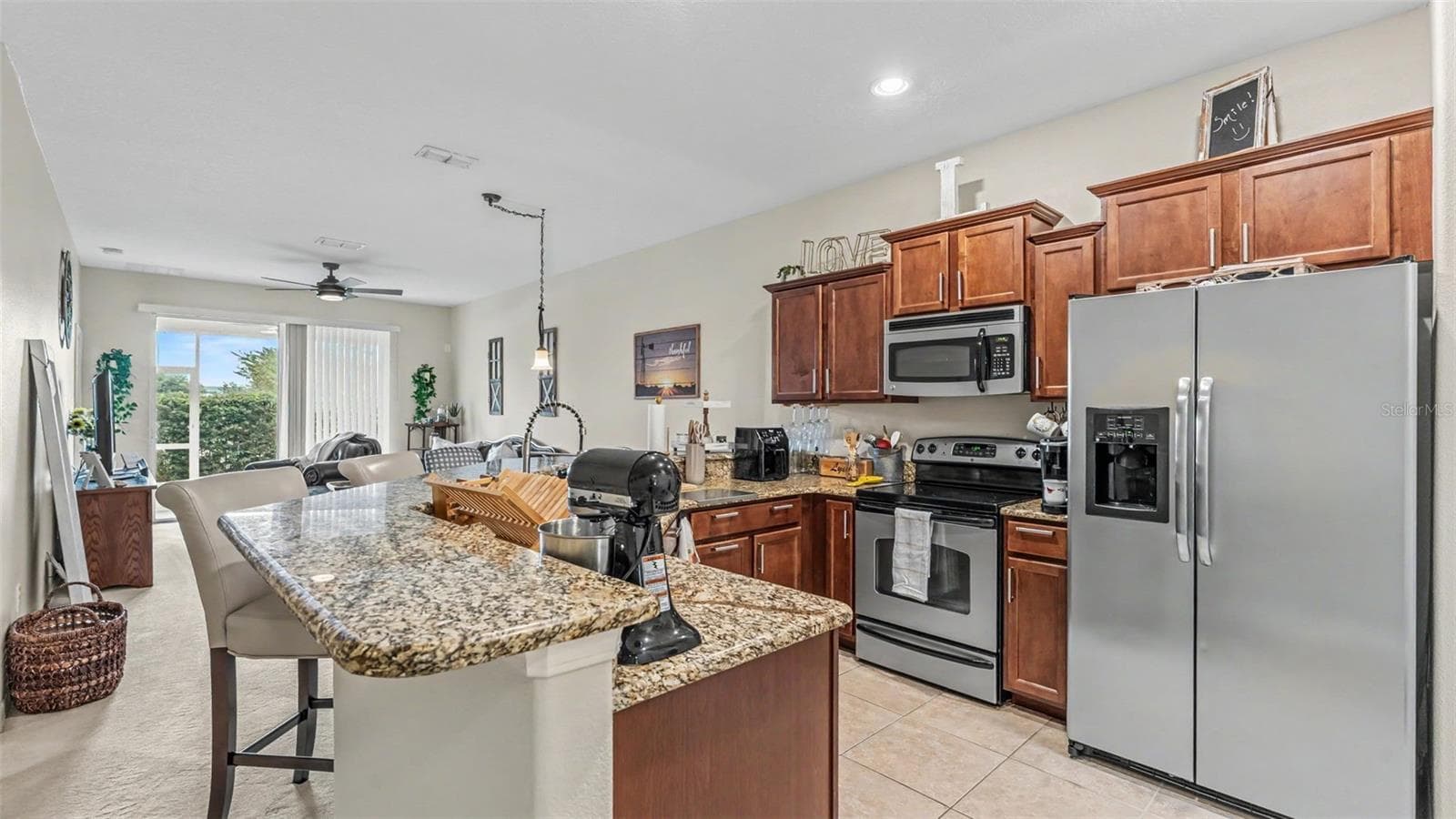 Townhouse at 4275 WINDING VINE DR, LAKELAND, photo 7 of 38
