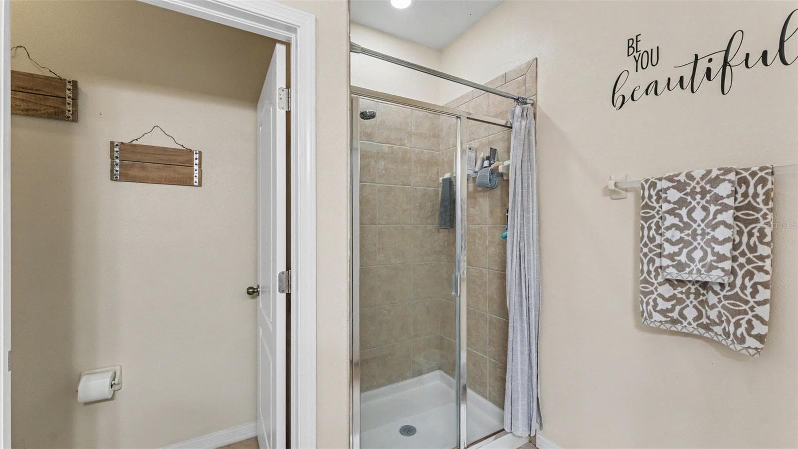 Townhouse at 4275 WINDING VINE DR, LAKELAND, photo 17 of 38