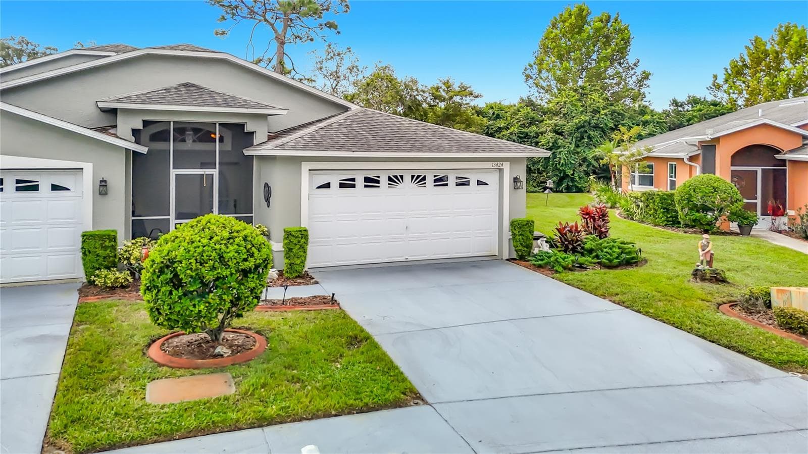 Well you've seen the villa. Come see it in person, you won't be disappointed. Now off to the clubhouse amenities. - 13424 NORMAN CIR, HUDSON