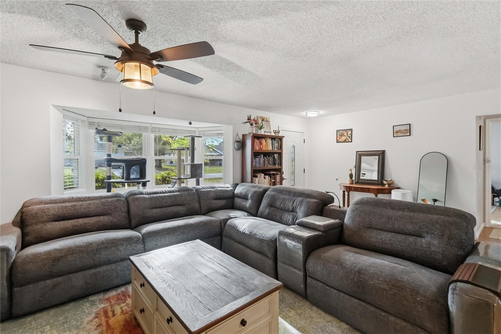Single Family Residence at 550 MURPHY AVE, DELTONA, photo 8 of 30