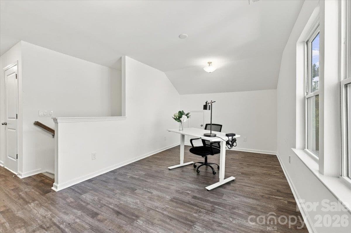 Upstairs open flex area - 24550 Blue Heron Circle, Lancaster