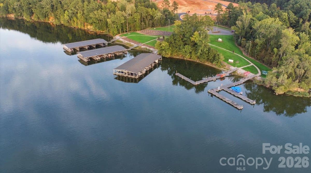 Edgewater Marina - 24550 Blue Heron Circle, Lancaster