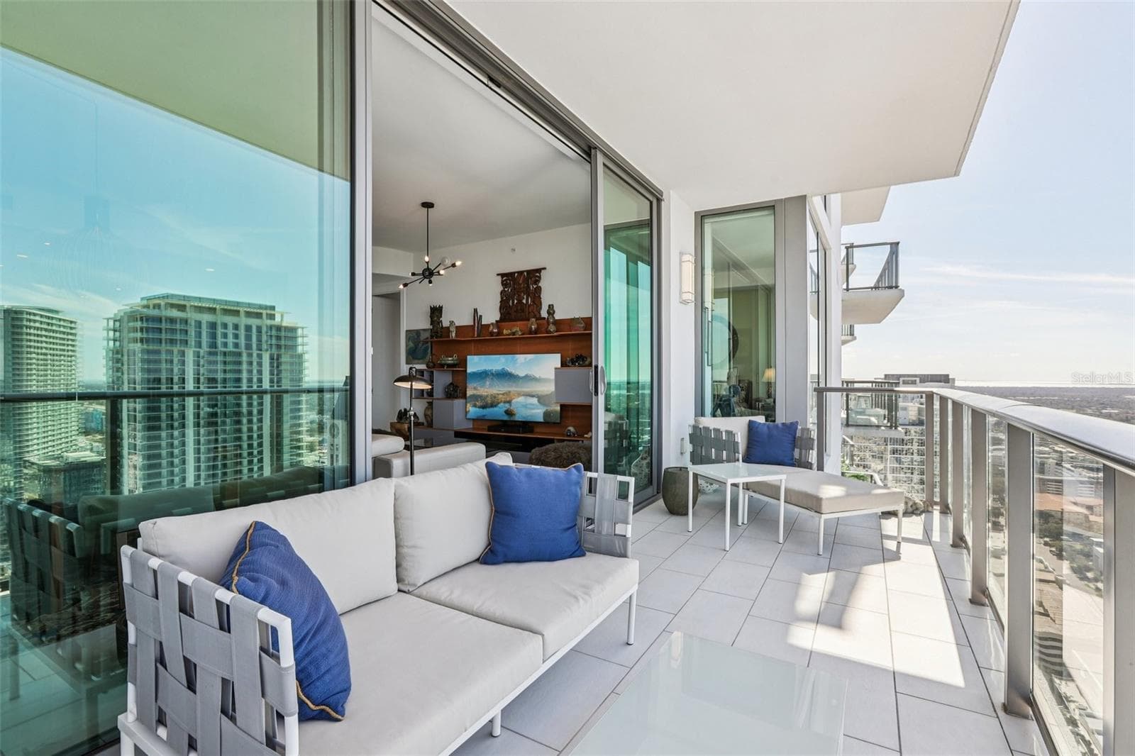 Condominium at 100 1ST AVE N #3806, ST PETERSBURG, photo 19 of 61