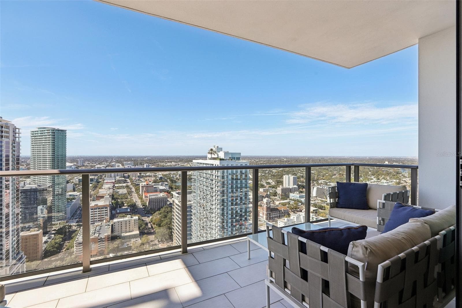 Condominium at 100 1ST AVE N #3806, ST PETERSBURG, photo 21 of 61
