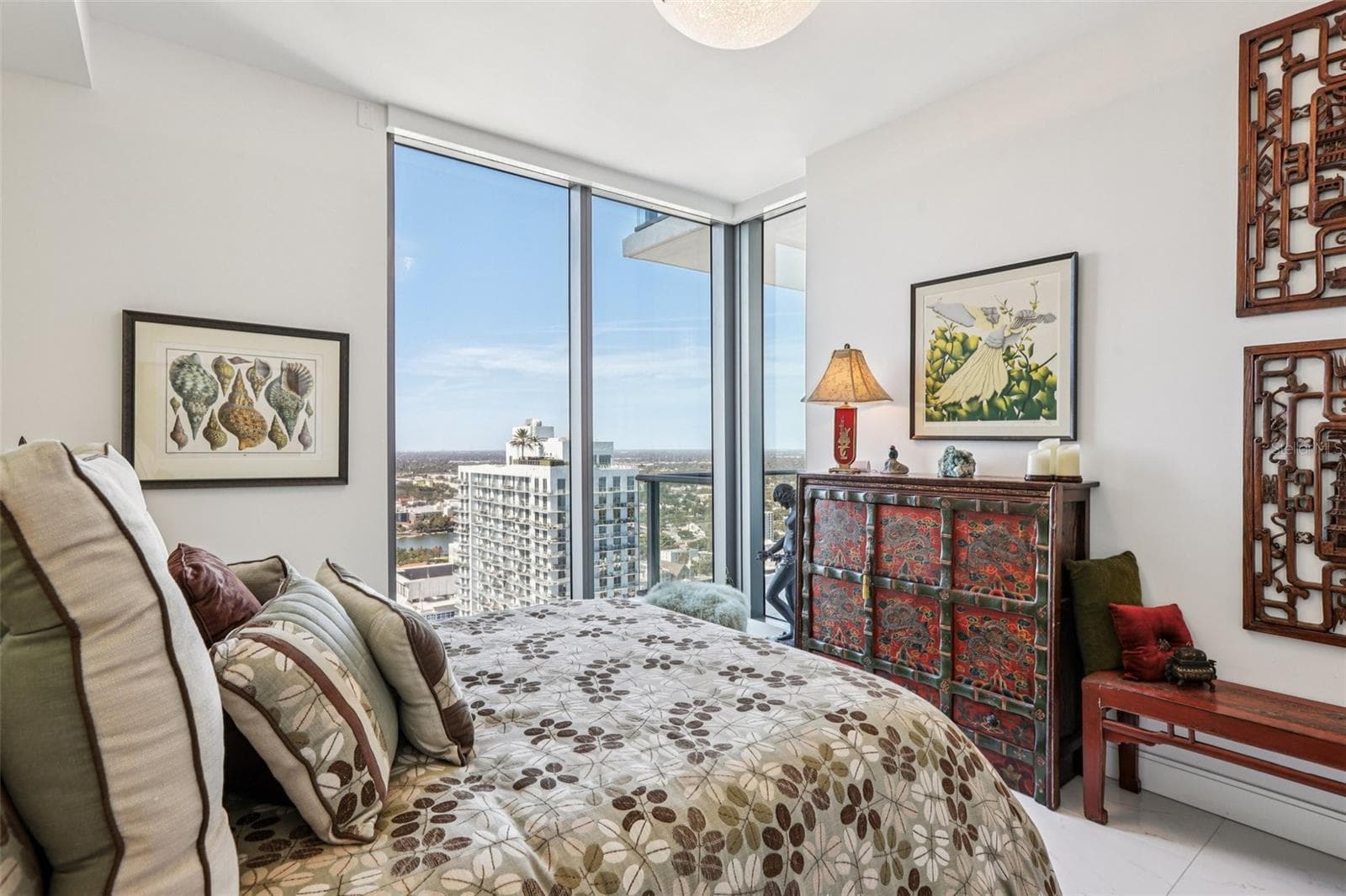 Condominium at 100 1ST AVE N #3806, ST PETERSBURG, photo 24 of 61