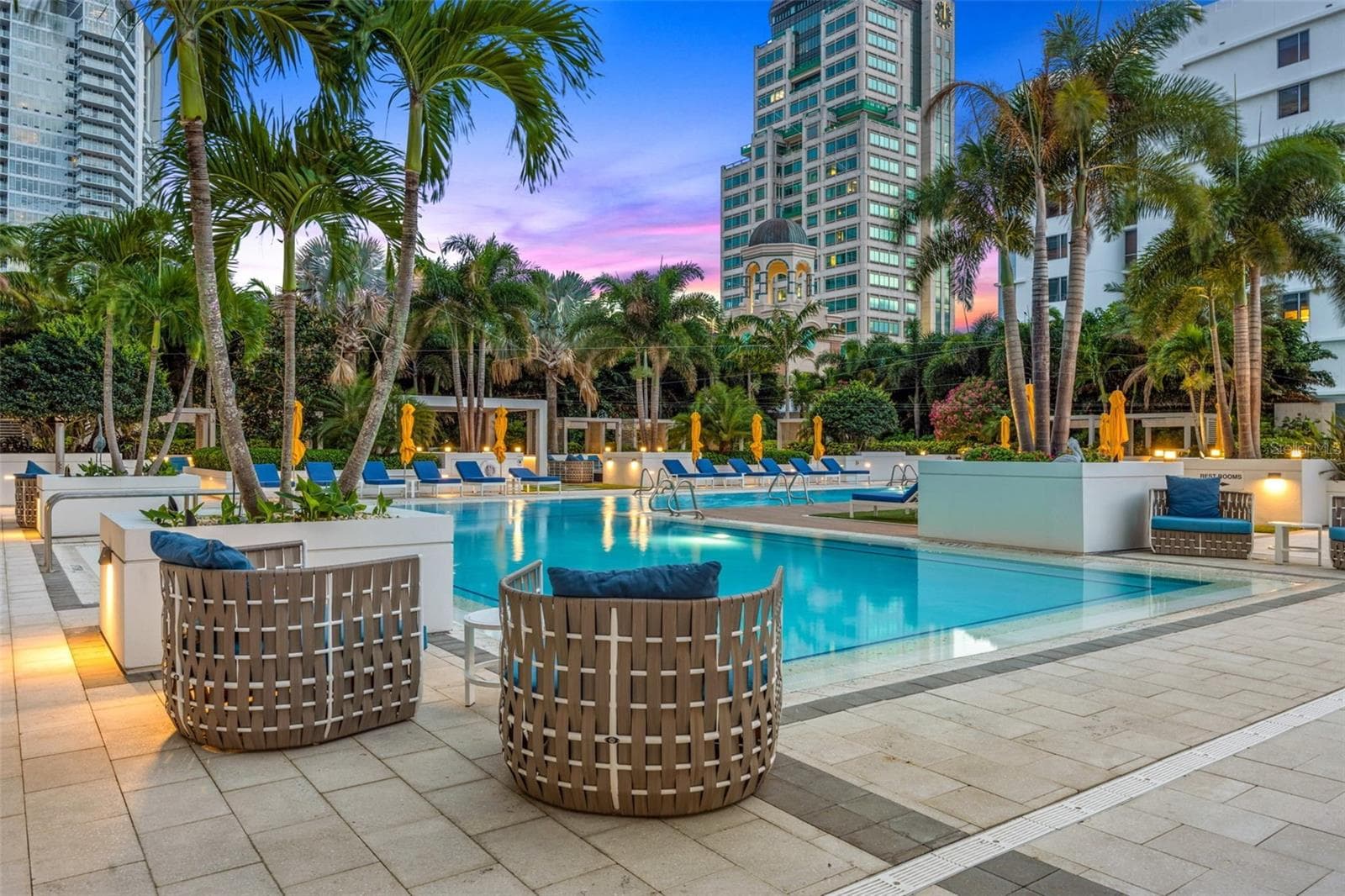 Condominium at 100 1ST AVE N #3806, ST PETERSBURG, photo 43 of 61