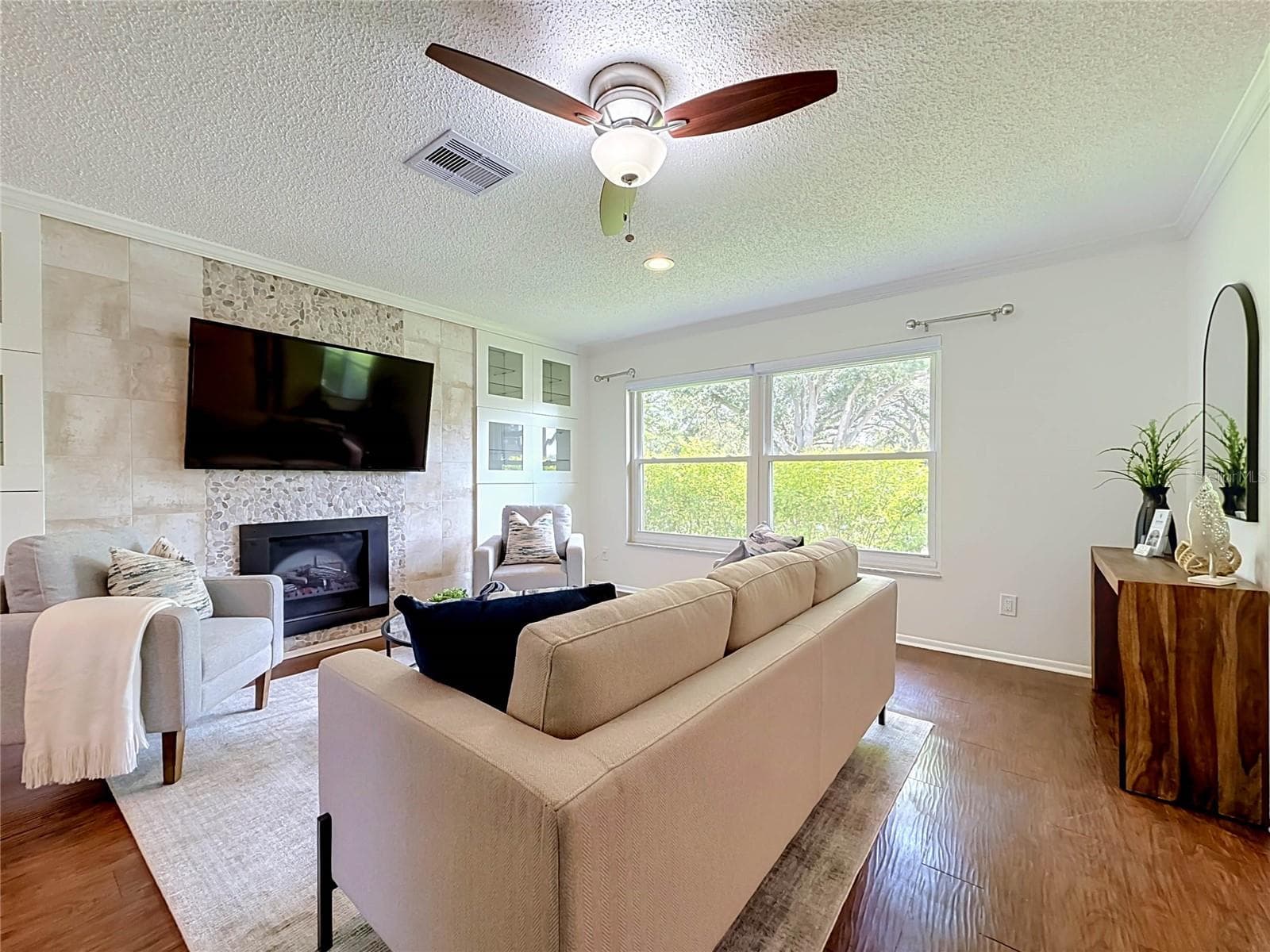 Living Room - 2632 CAMILLE DR, PALM HARBOR