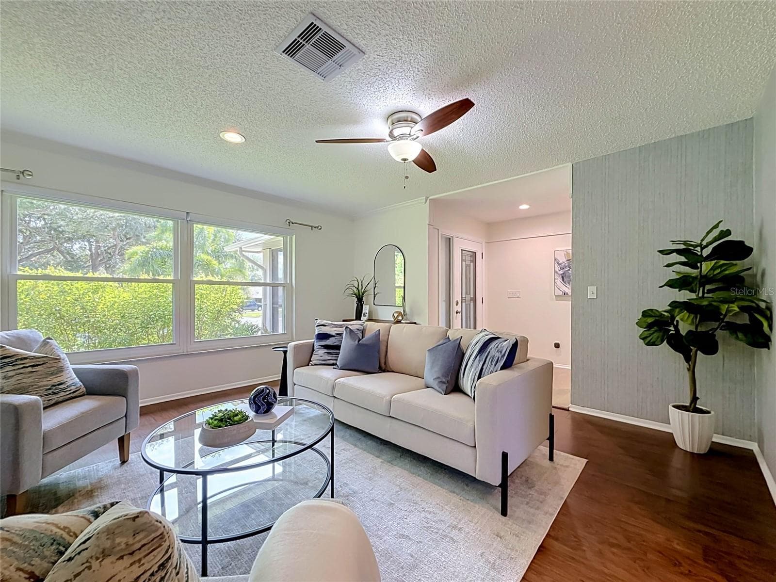 Living Room - 2632 CAMILLE DR, PALM HARBOR