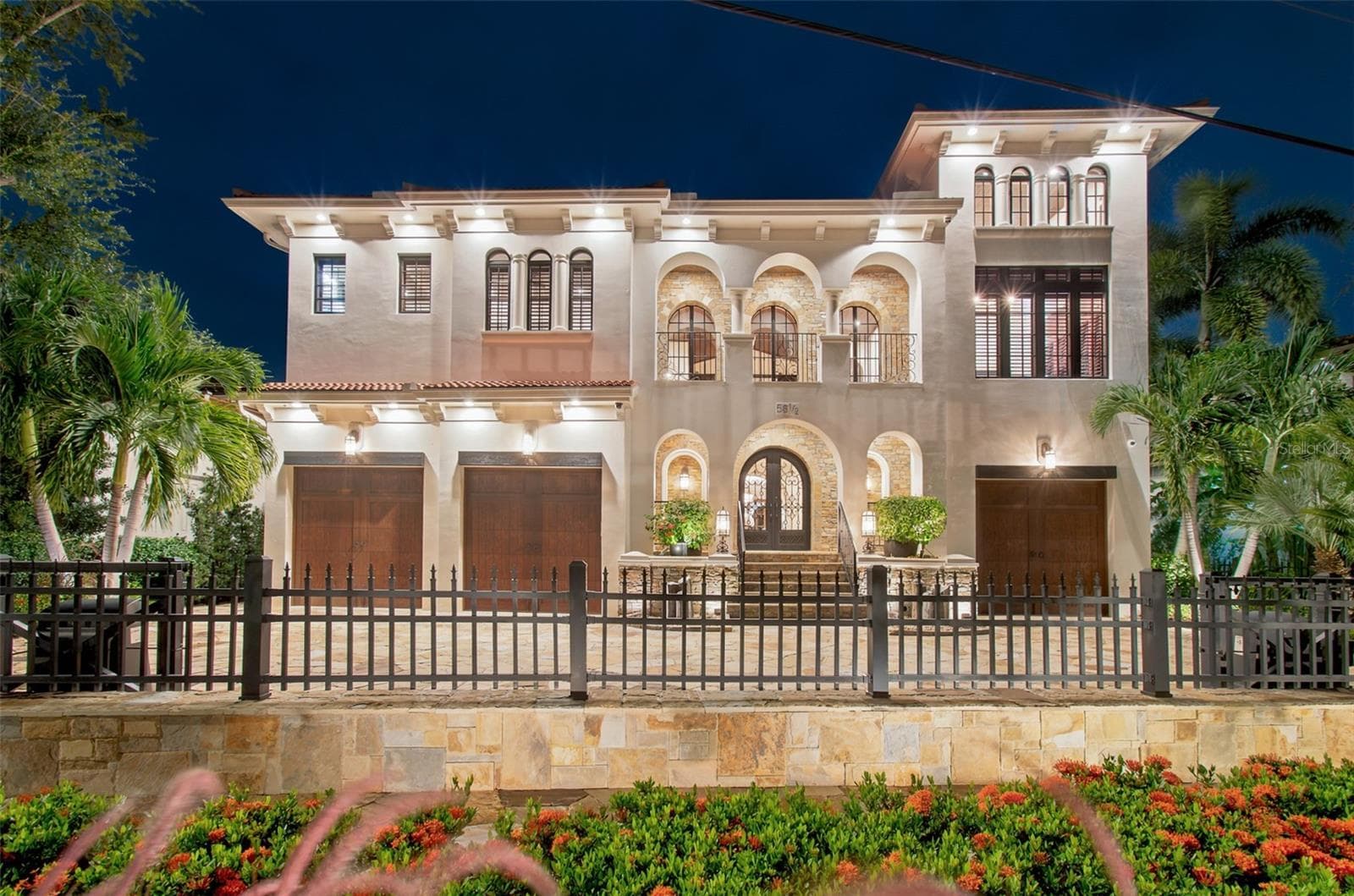58 MARTINIQUE AVE #1/2