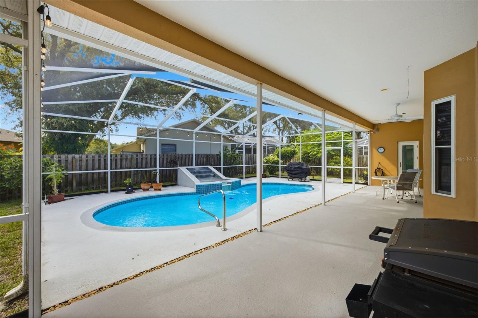 Single Family Residence at 903 WHIPPOORWILL DR, PALM HARBOR, photo 32 of 36