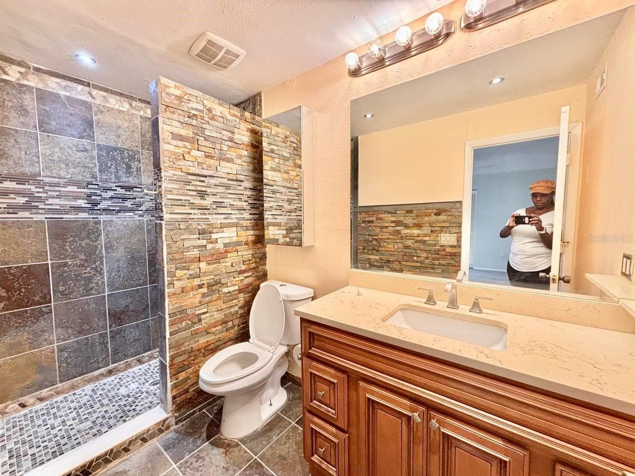 Condominium at 2661 SABAL SPRINGS CIR #205, CLEARWATER, photo 26 of 39